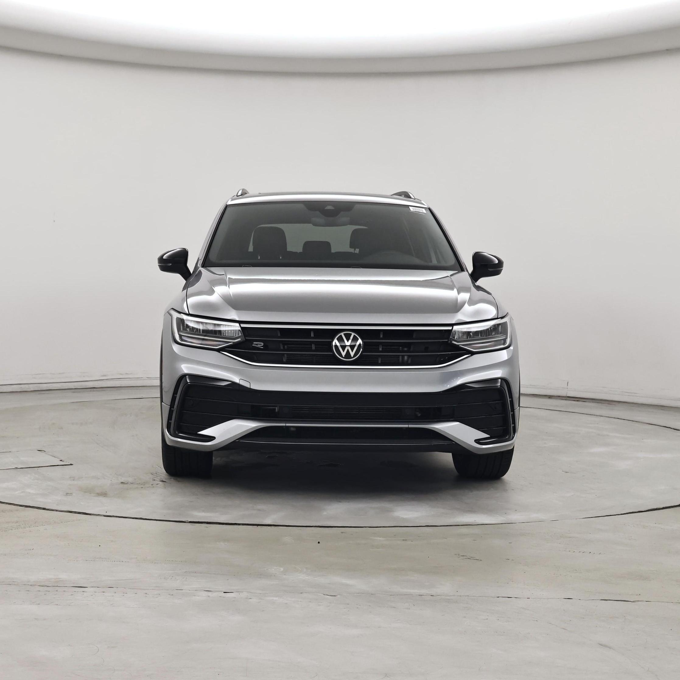 Thumbnail: 2023 Volkswagen Tiguan - 5