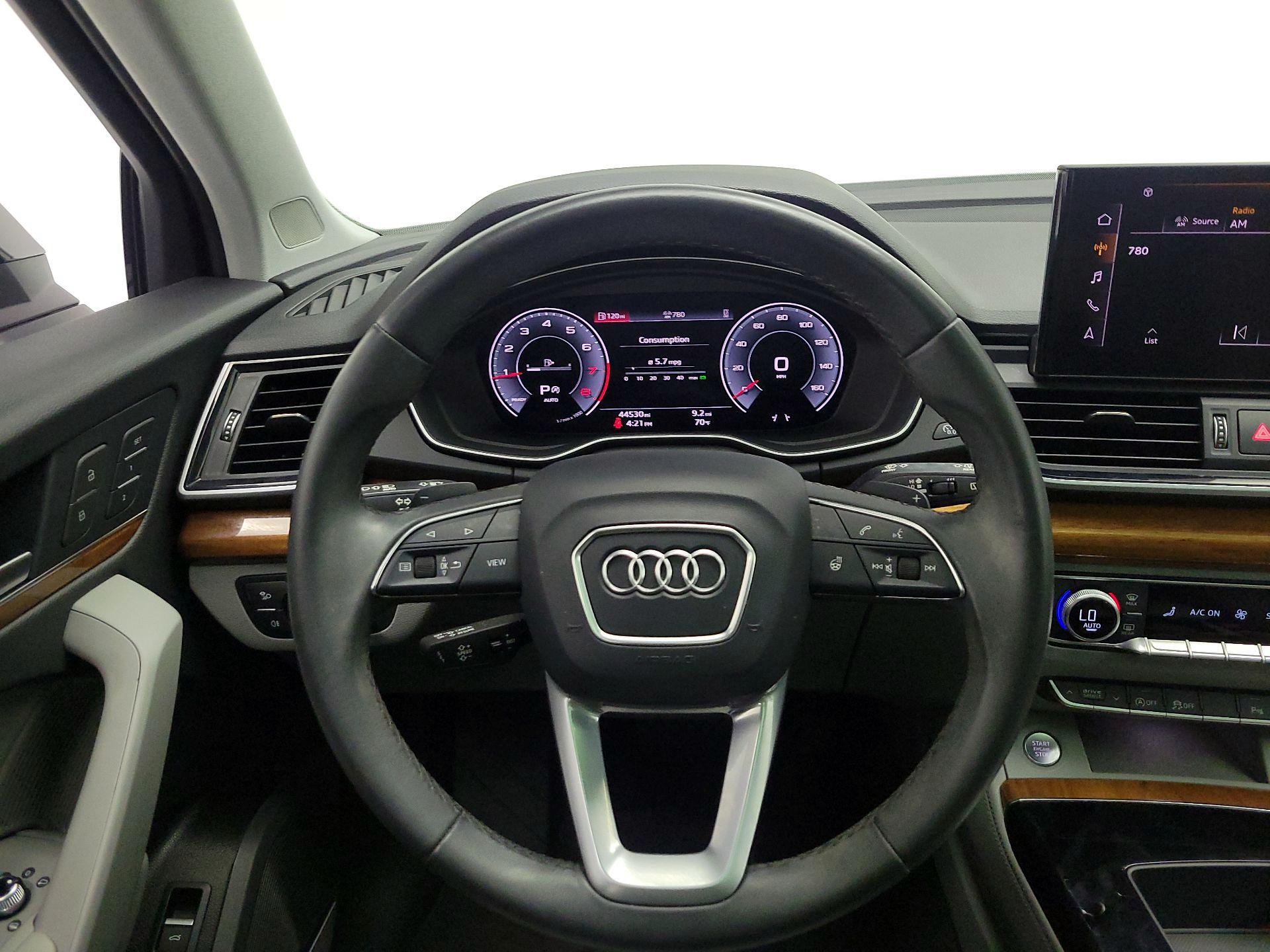 Thumbnail: 2023 Audi Q5 - 10