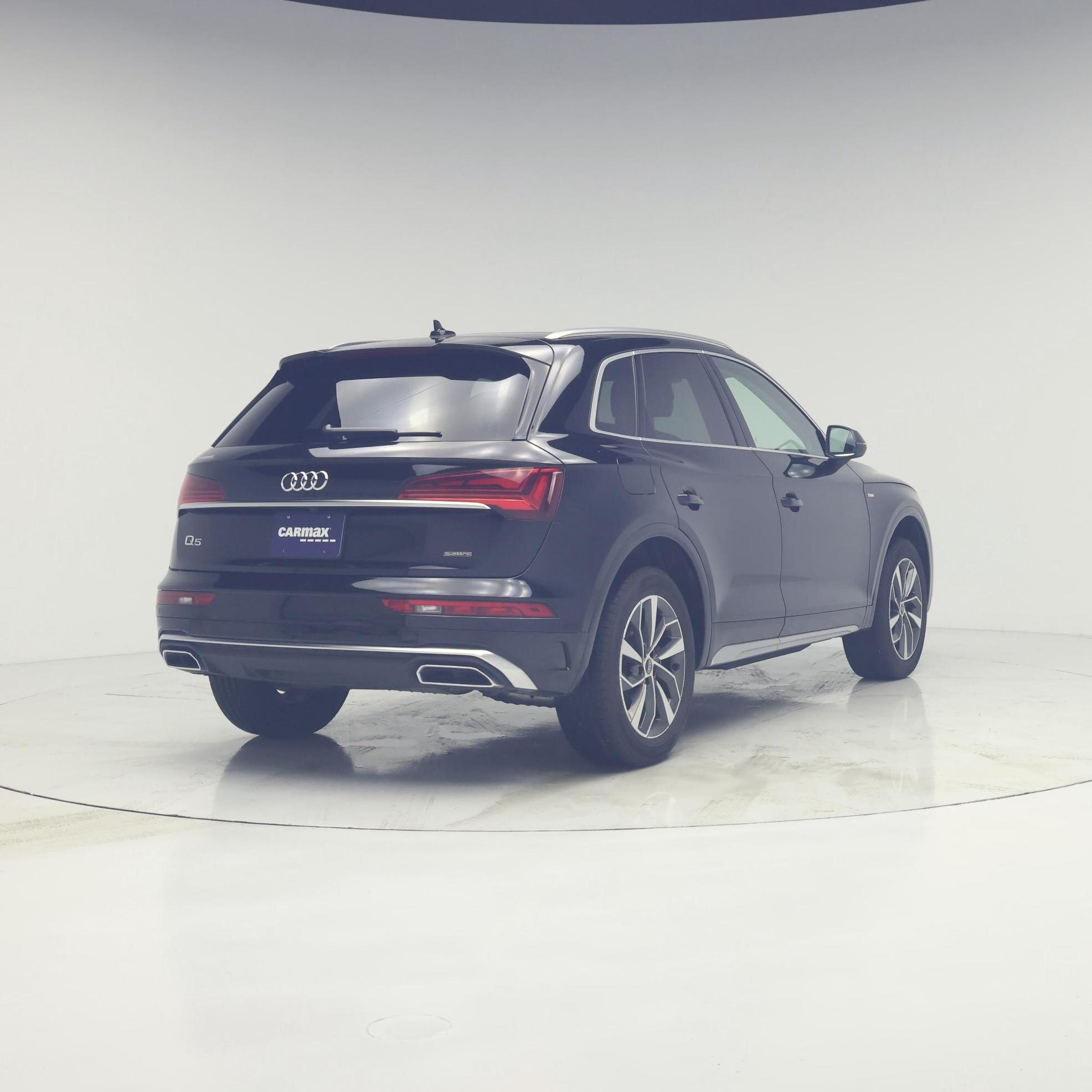 Thumbnail: 2023 Audi Q5 - 8