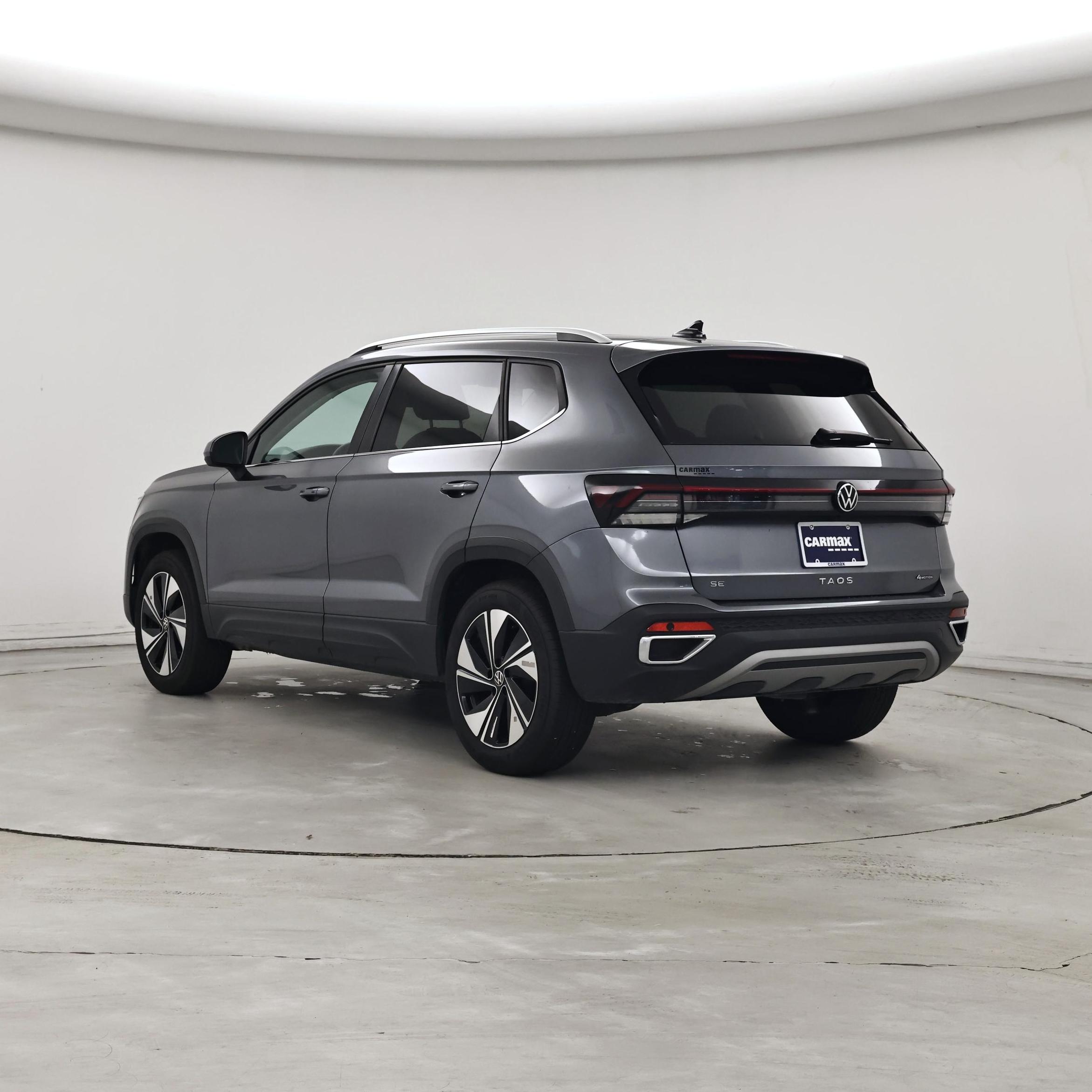 Thumbnail: 2025 Volkswagen Taos - 2