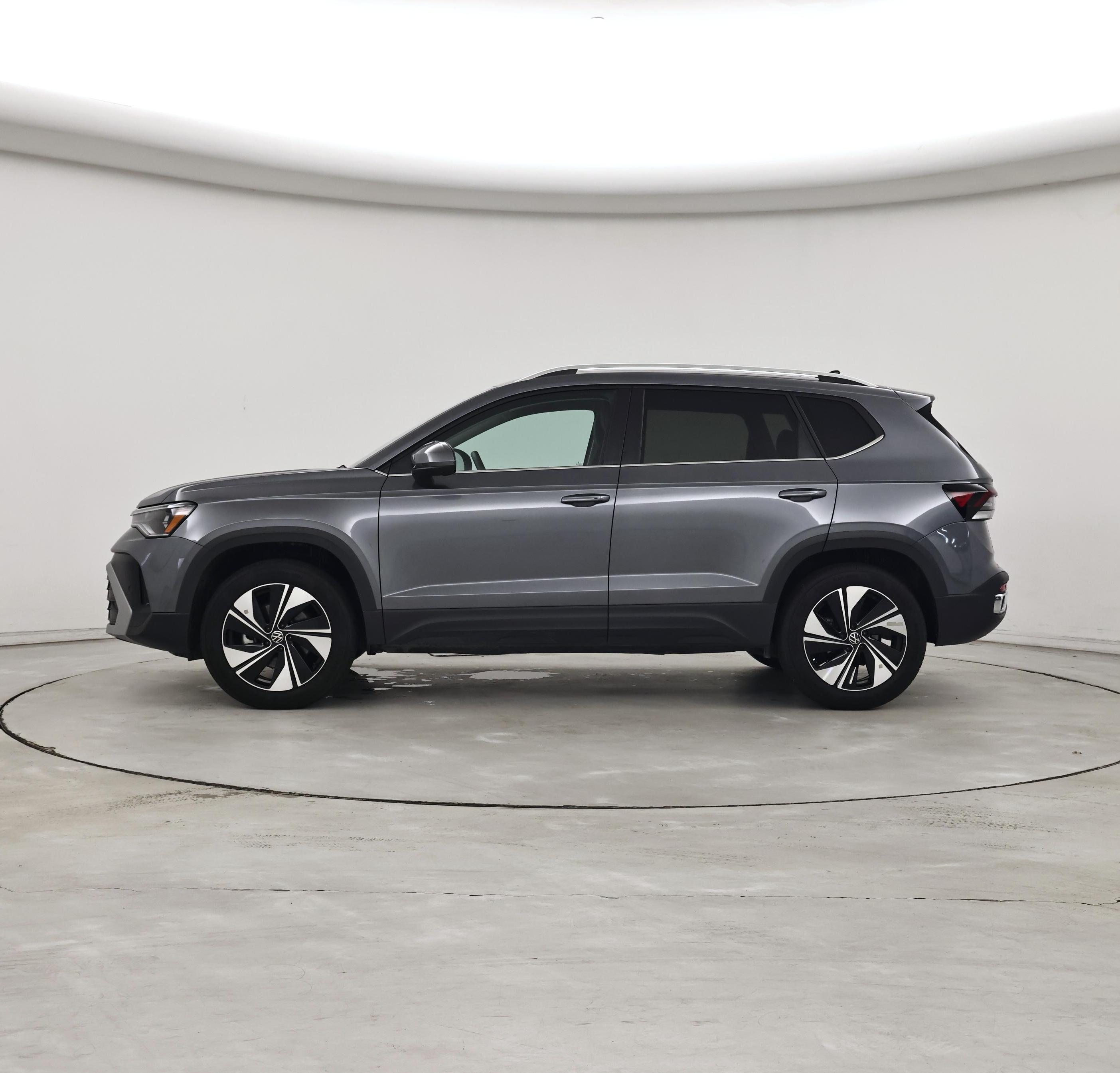 Thumbnail: 2025 Volkswagen Taos - 3