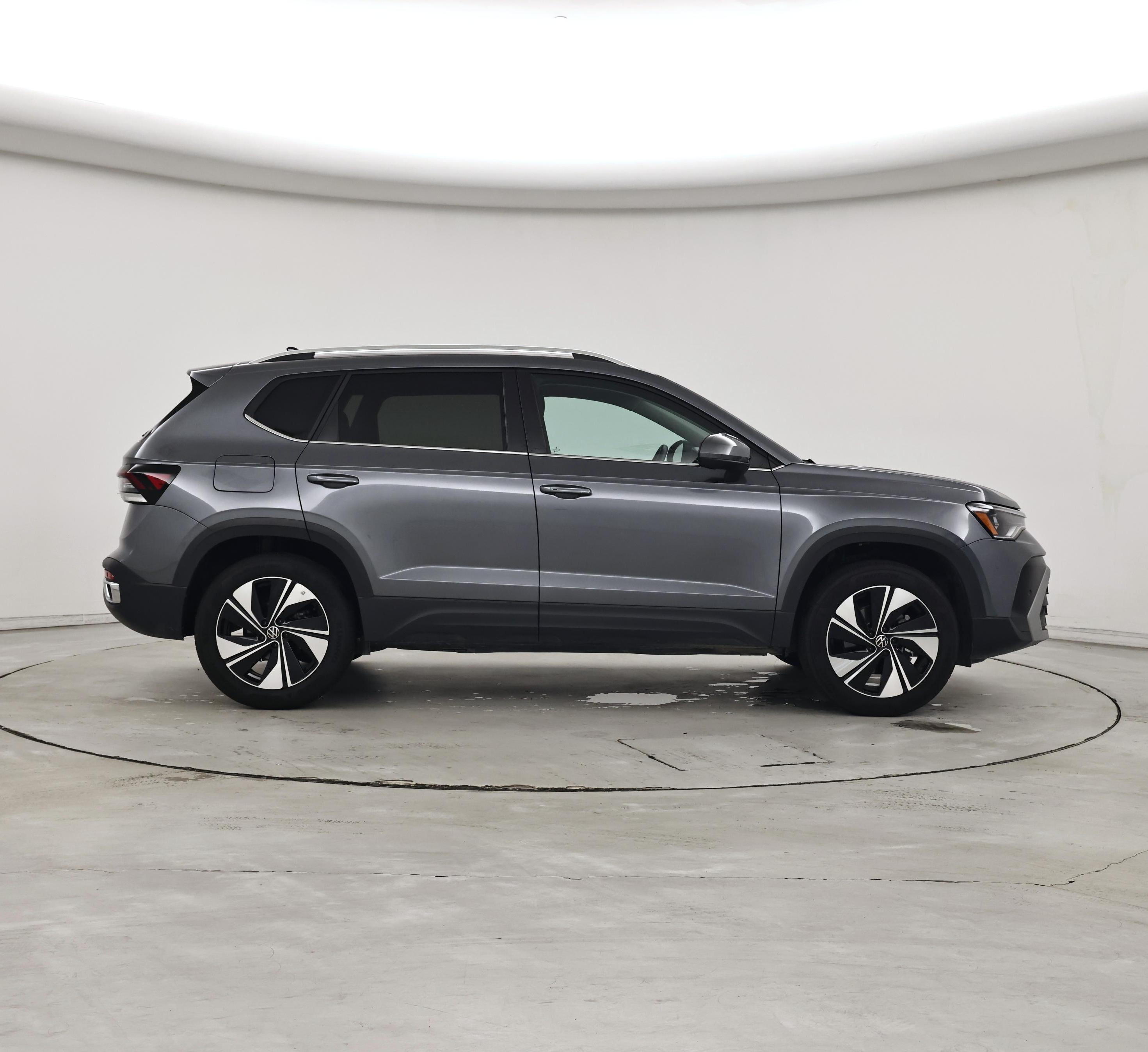 Thumbnail: 2025 Volkswagen Taos - 7