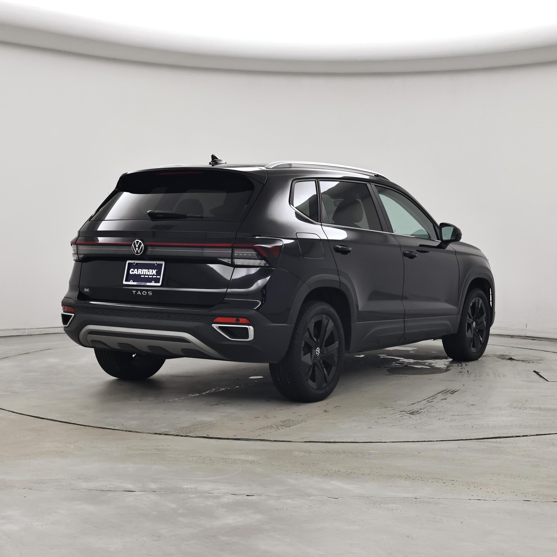 Thumbnail: 2025 Volkswagen Taos - 8