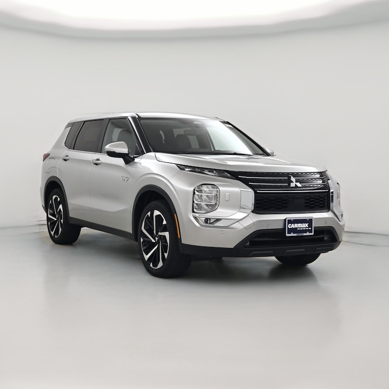 2024 Mitsubishi Outlander Plug in Hybrid SE