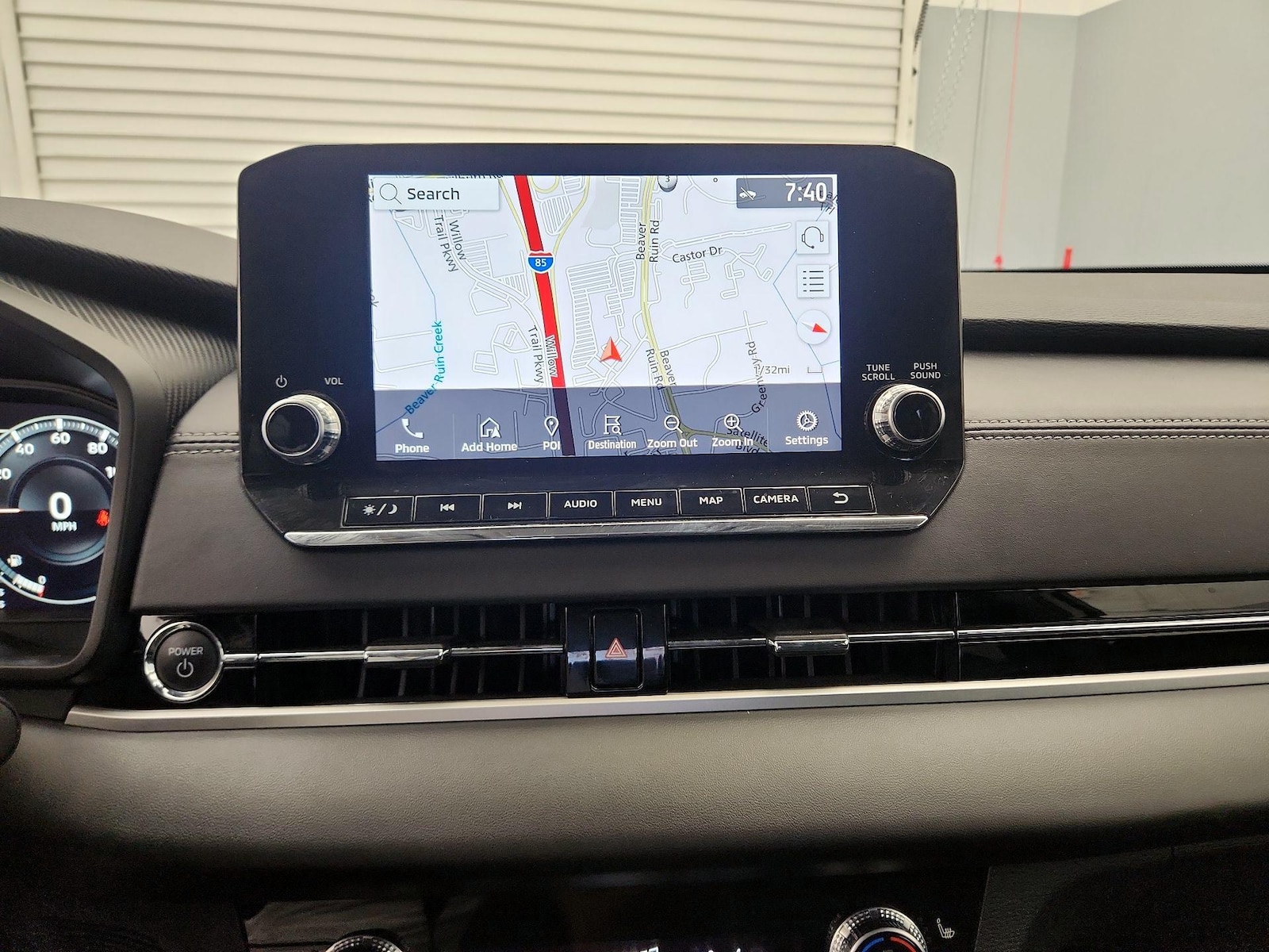 2024 Mitsubishi Outlander Plug-in Hybrid SE - Photo 15