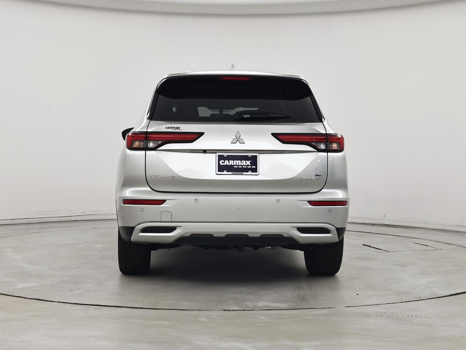 2024 Mitsubishi Outlander Plug-in Hybrid SE - Photo 7