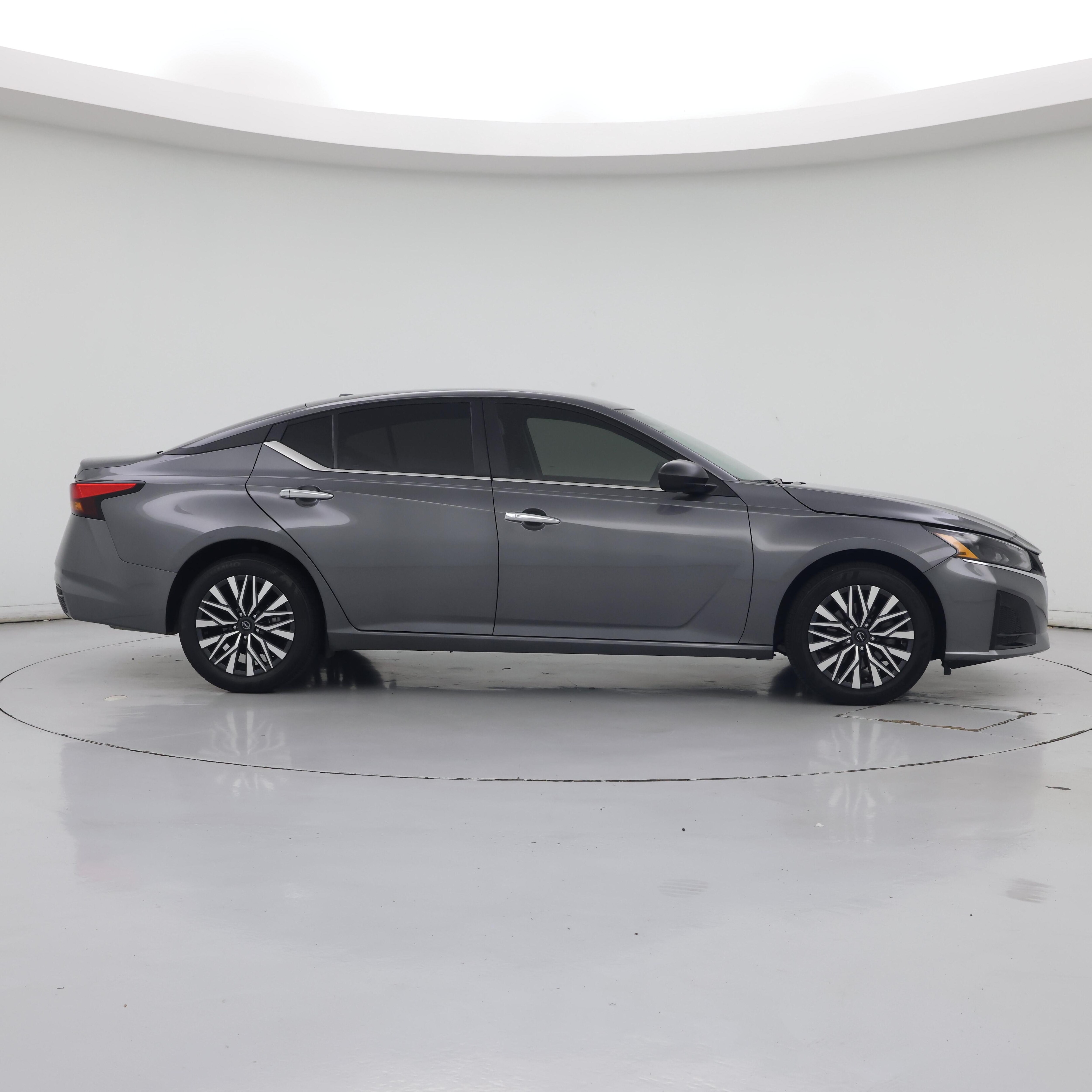 Thumbnail: 2024 Nissan Altima - 7