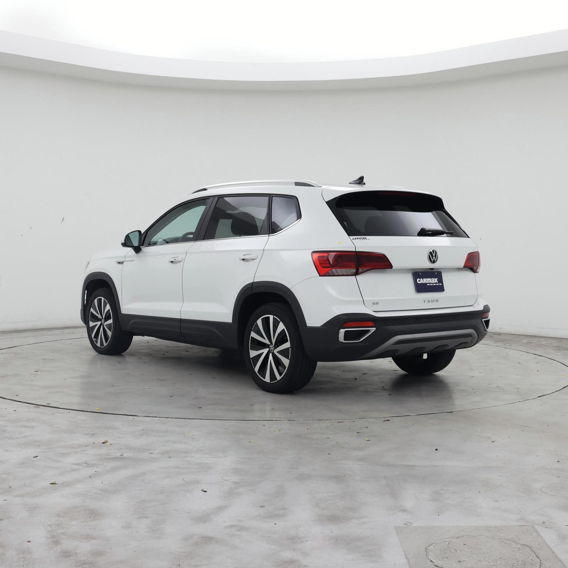 Thumbnail: 2023 Volkswagen Taos - 2