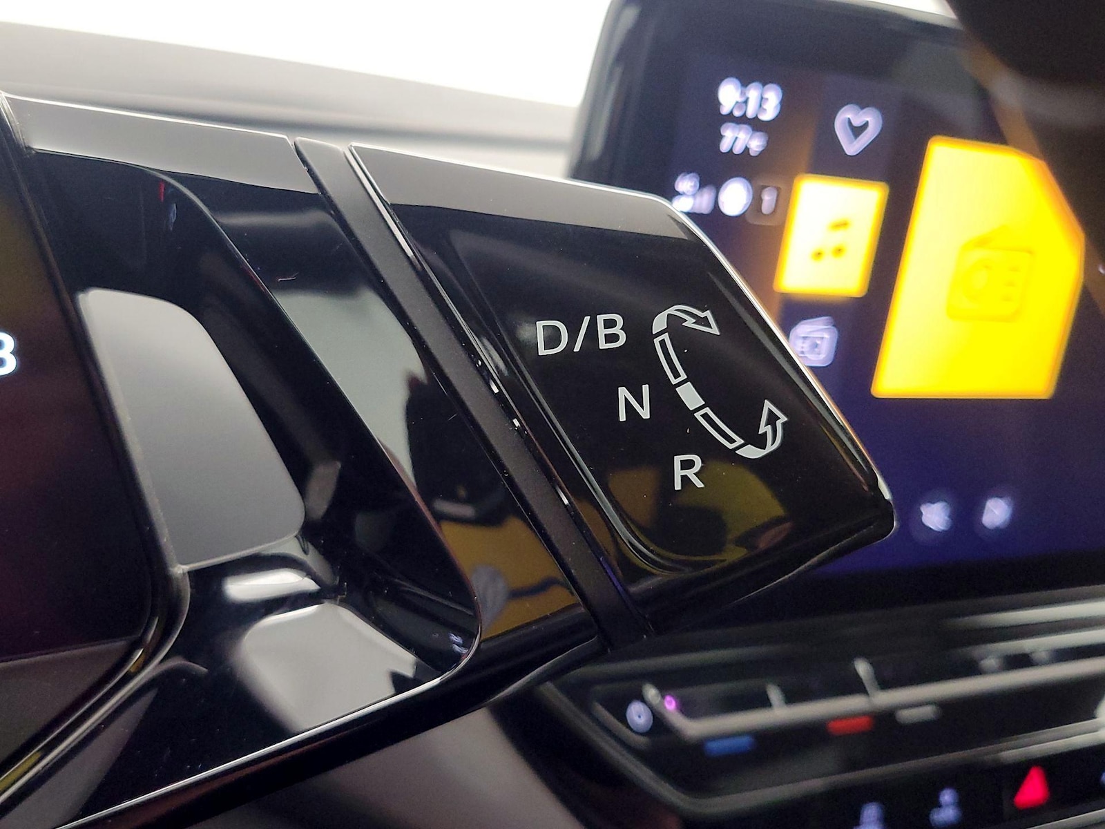 2023 Volkswagen ID.4 PRO S - Photo 19