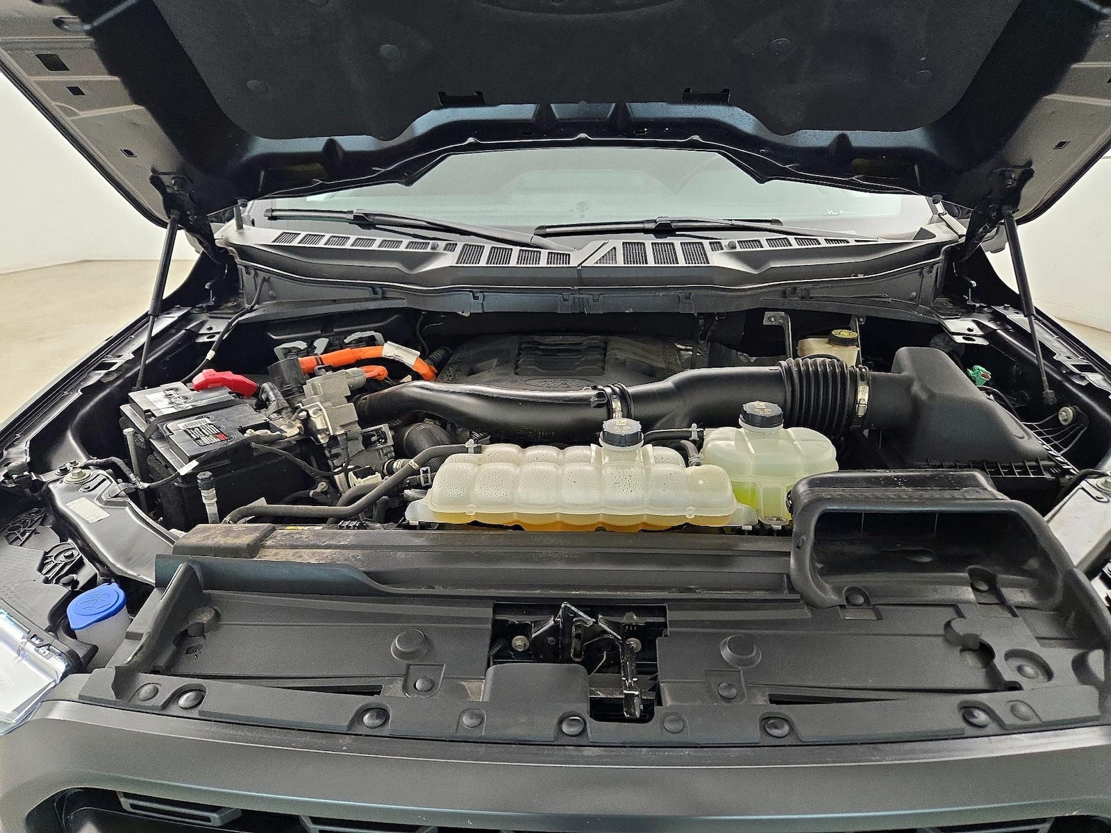 2023 Ford F-150 XLT - Photo 23