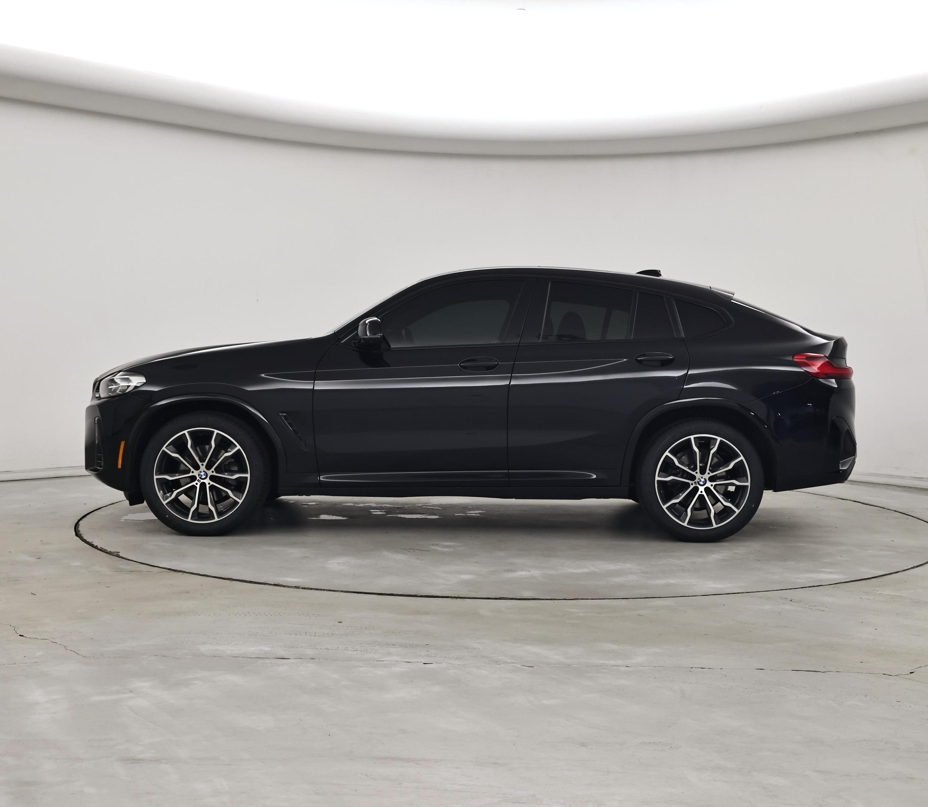 Thumbnail: 2022 BMW X4 - 3