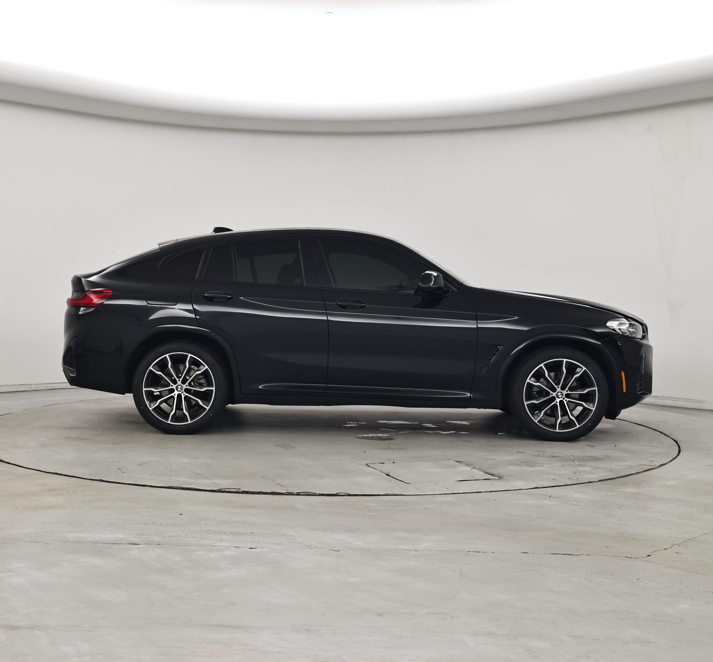 Thumbnail: 2022 BMW X4 - 7
