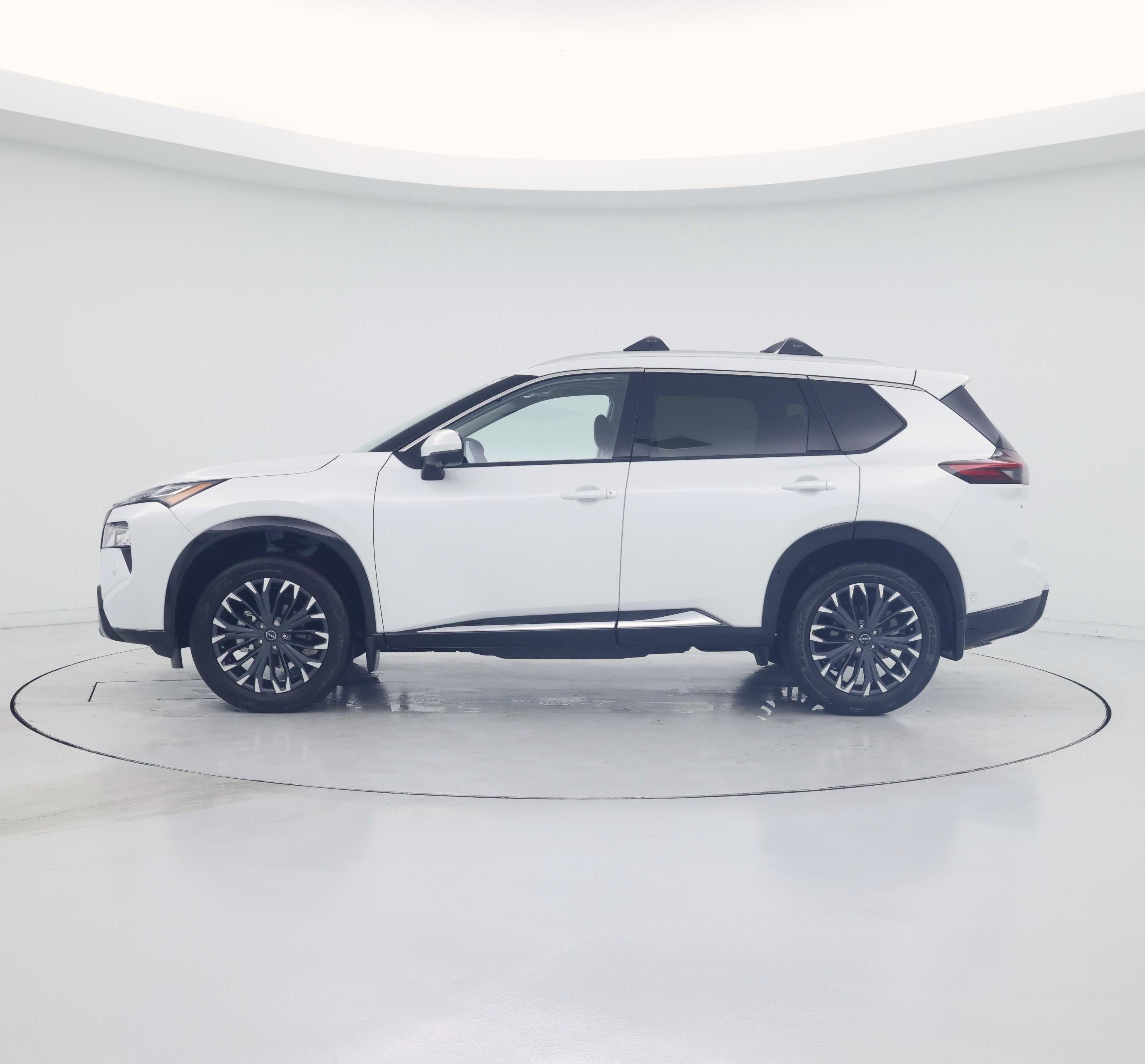 Thumbnail: 2026 Nissan Rogue - 3