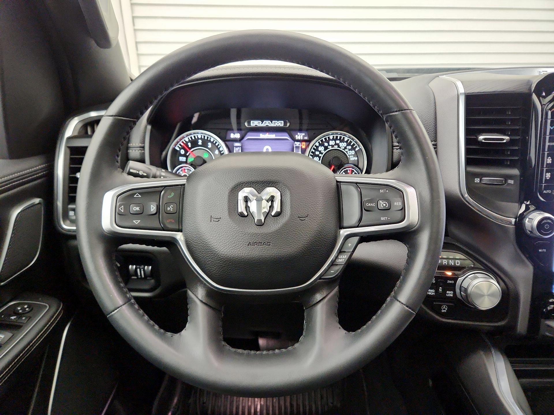 Thumbnail: 2024 RAM 1500 - 10
