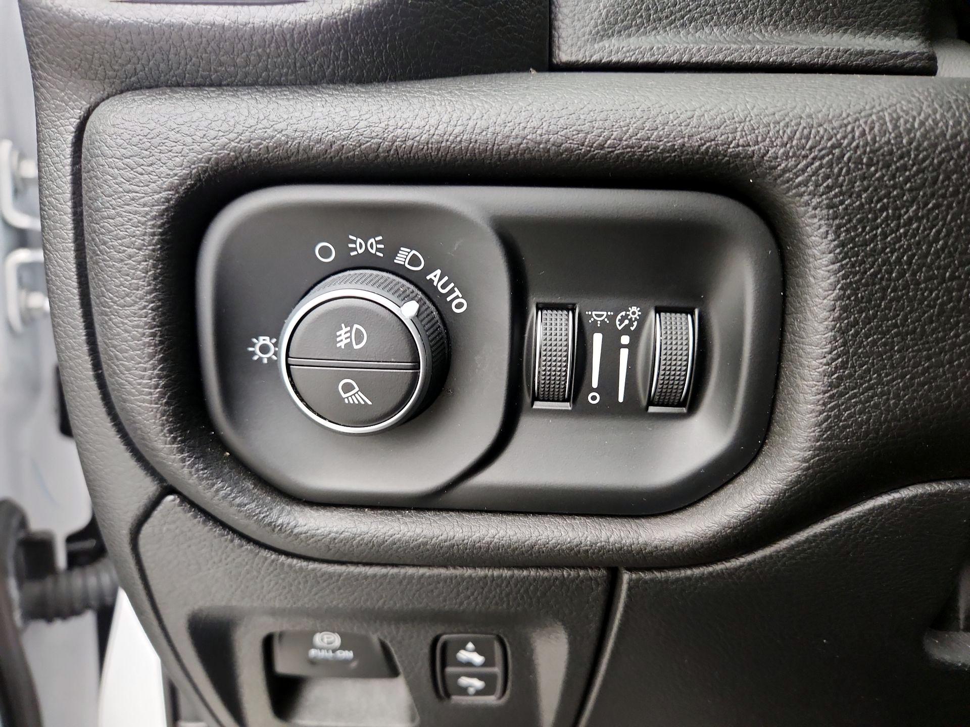 Thumbnail: 2024 RAM 1500 - 13