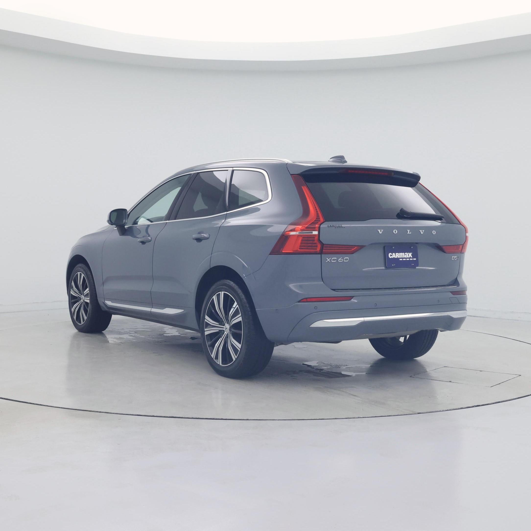 Thumbnail: 2023 Volvo XC60 - 2
