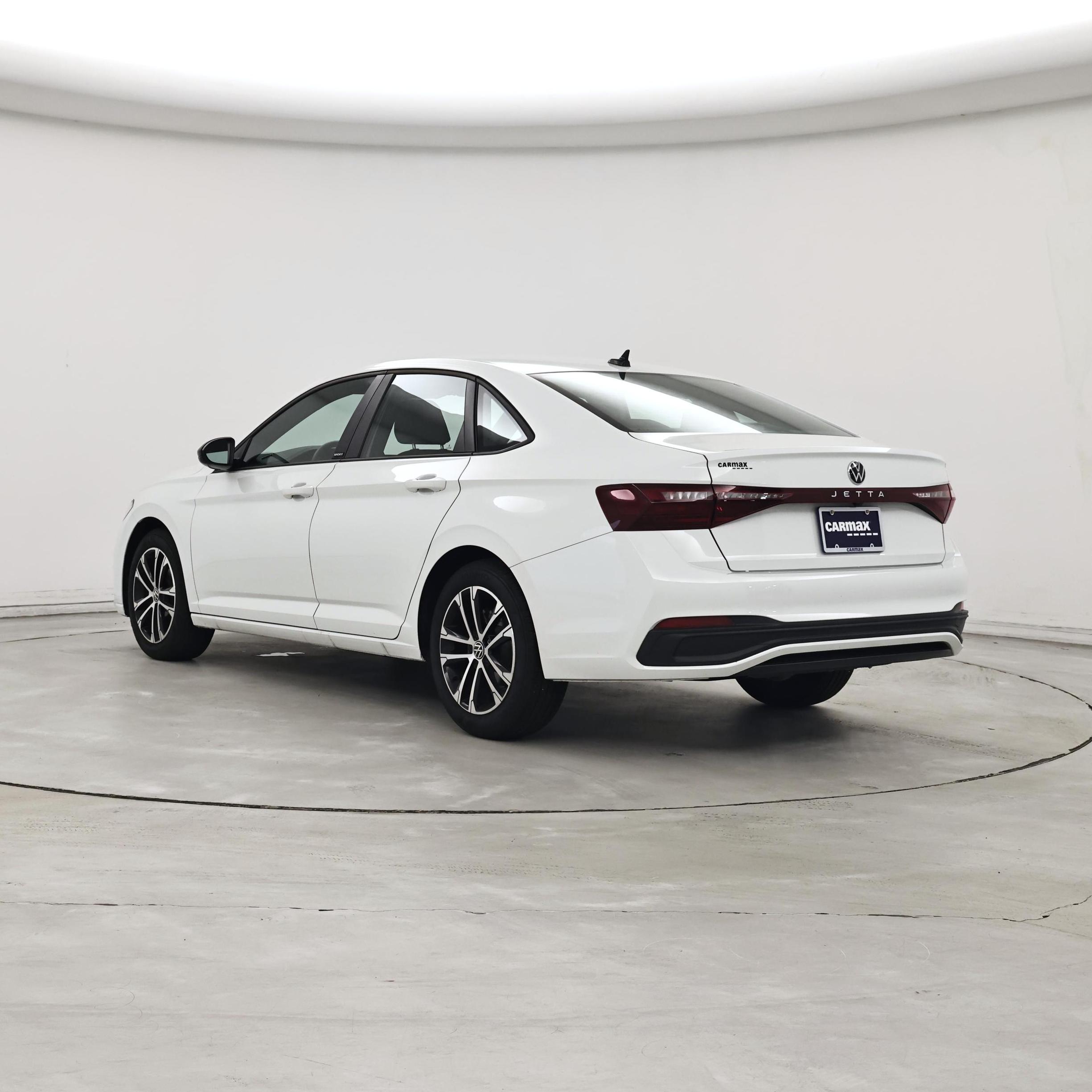 Thumbnail: 2025 Volkswagen Jetta - 2