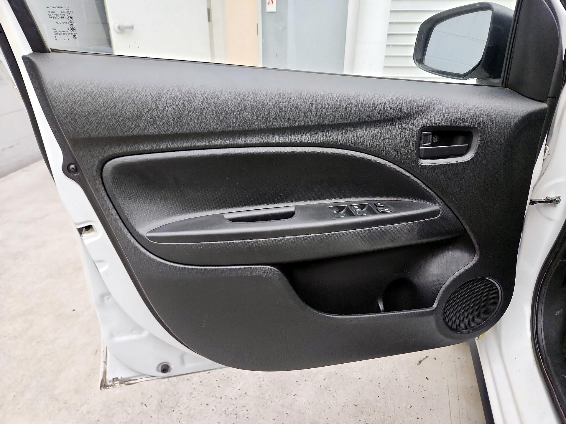 Thumbnail: 2020 Mitsubishi Mirage - 12