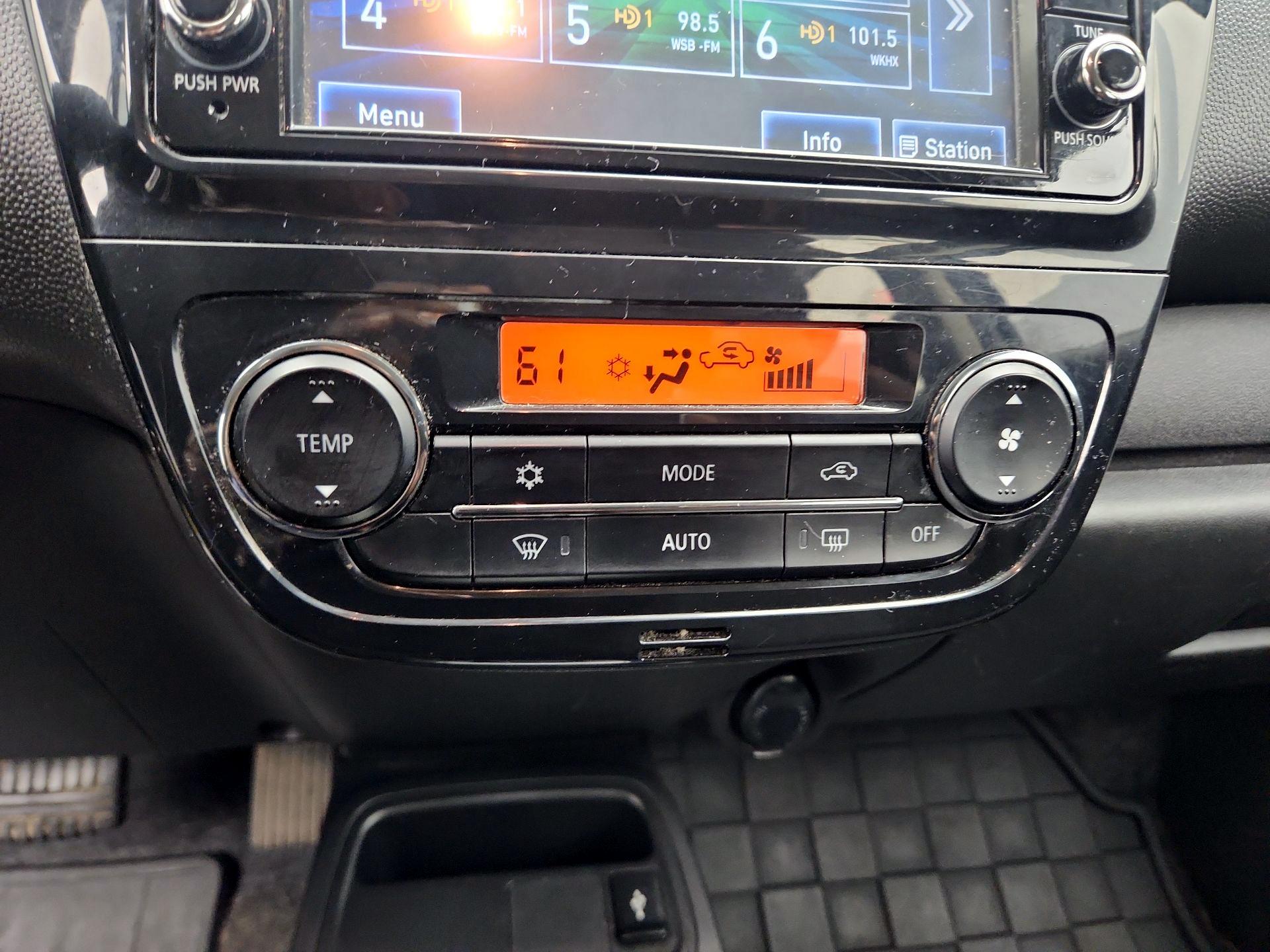 Thumbnail: 2020 Mitsubishi Mirage - 16