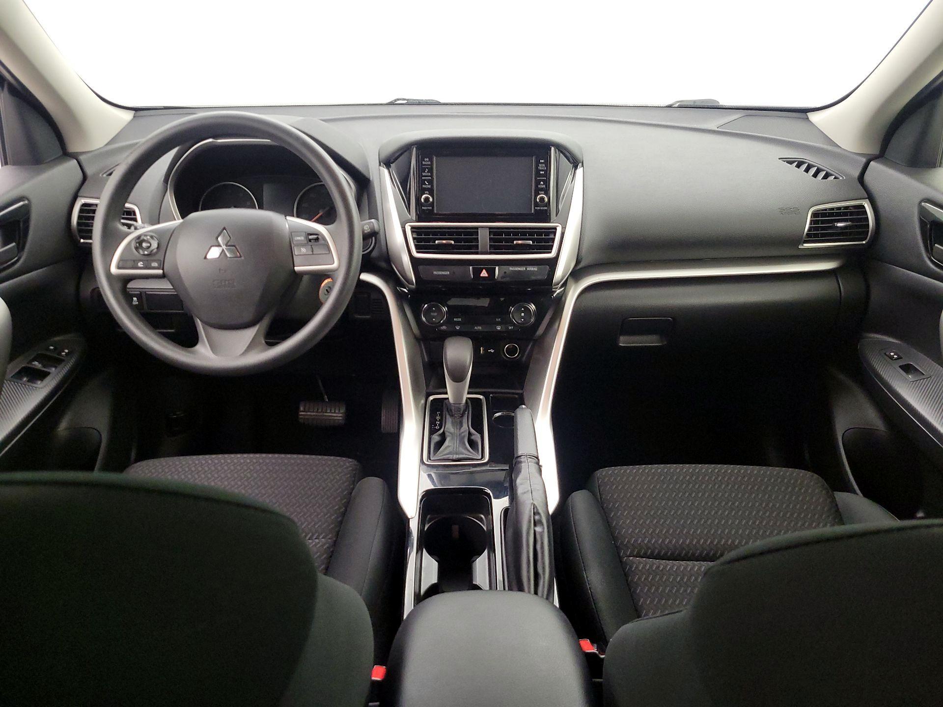 Thumbnail: 2019 Mitsubishi Eclipse Cross - 9