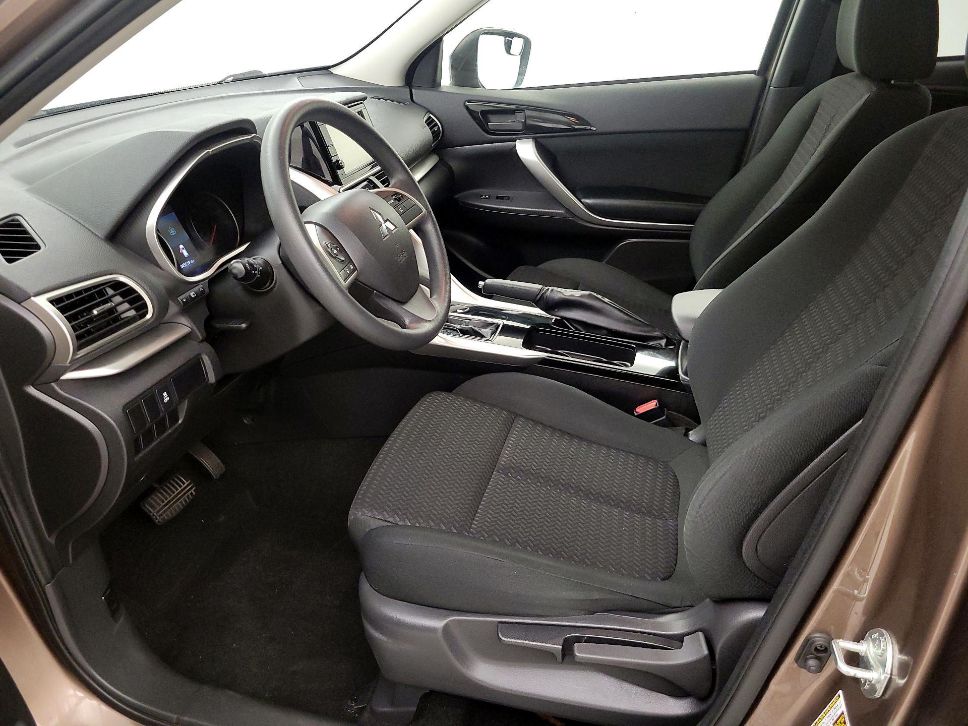 Thumbnail: 2019 Mitsubishi Eclipse Cross - 11