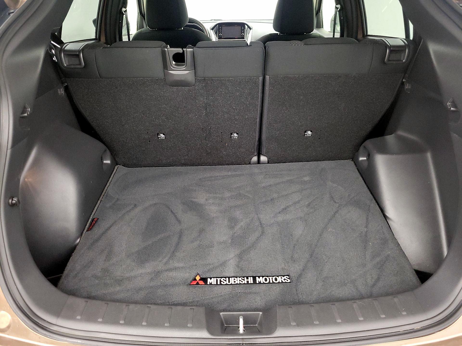Thumbnail: 2019 Mitsubishi Eclipse Cross - 20