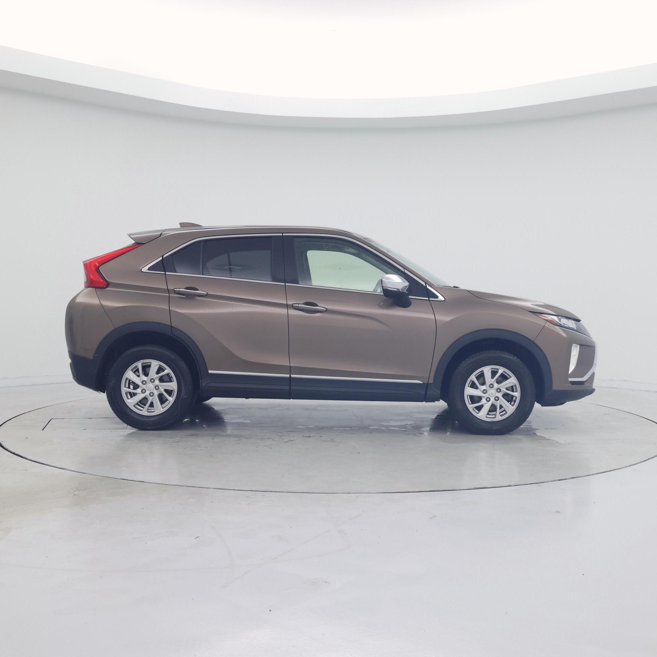 Thumbnail: 2019 Mitsubishi Eclipse Cross - 7