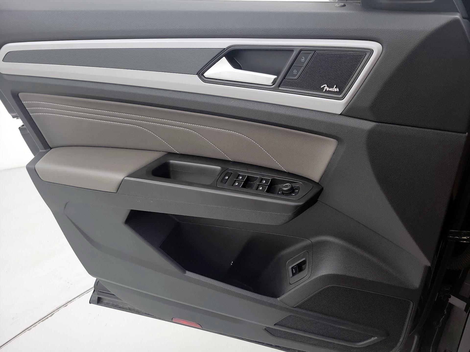 Thumbnail: 2023 Volkswagen Atlas - 12