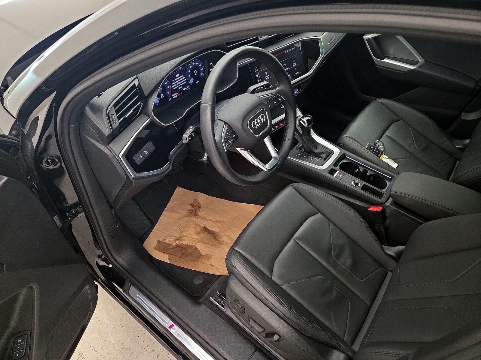 2023 Audi Q3 S Line Premium - Photo 12
