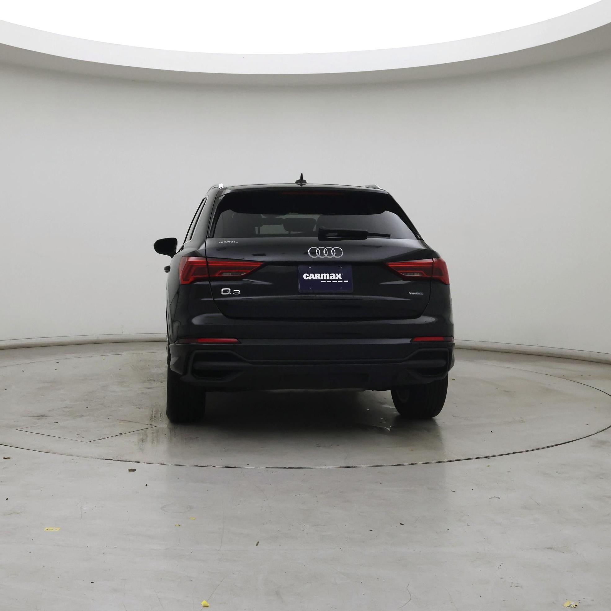 Thumbnail: 2023 Audi Q3 - 6