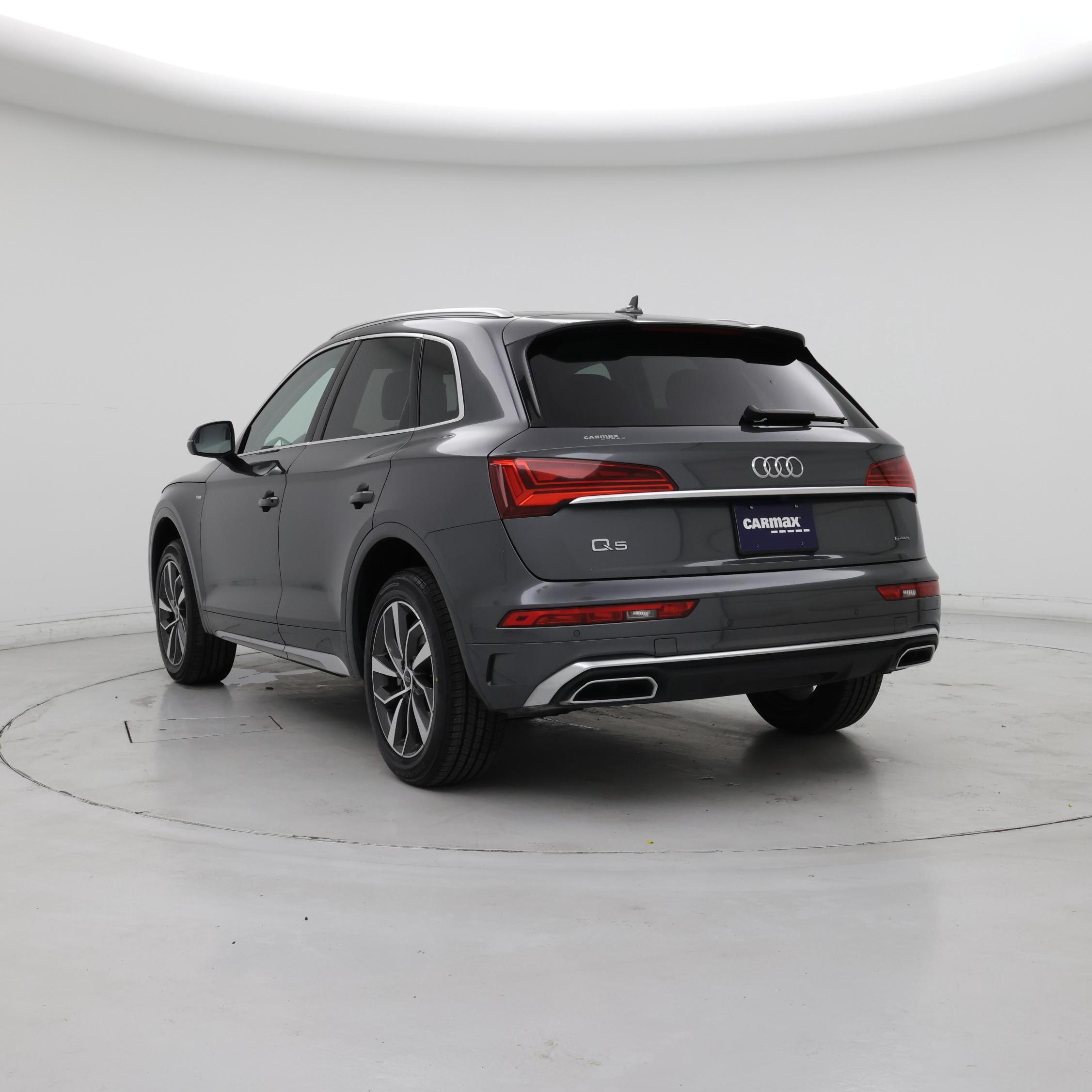 Thumbnail: 2023 Audi Q5 - 2