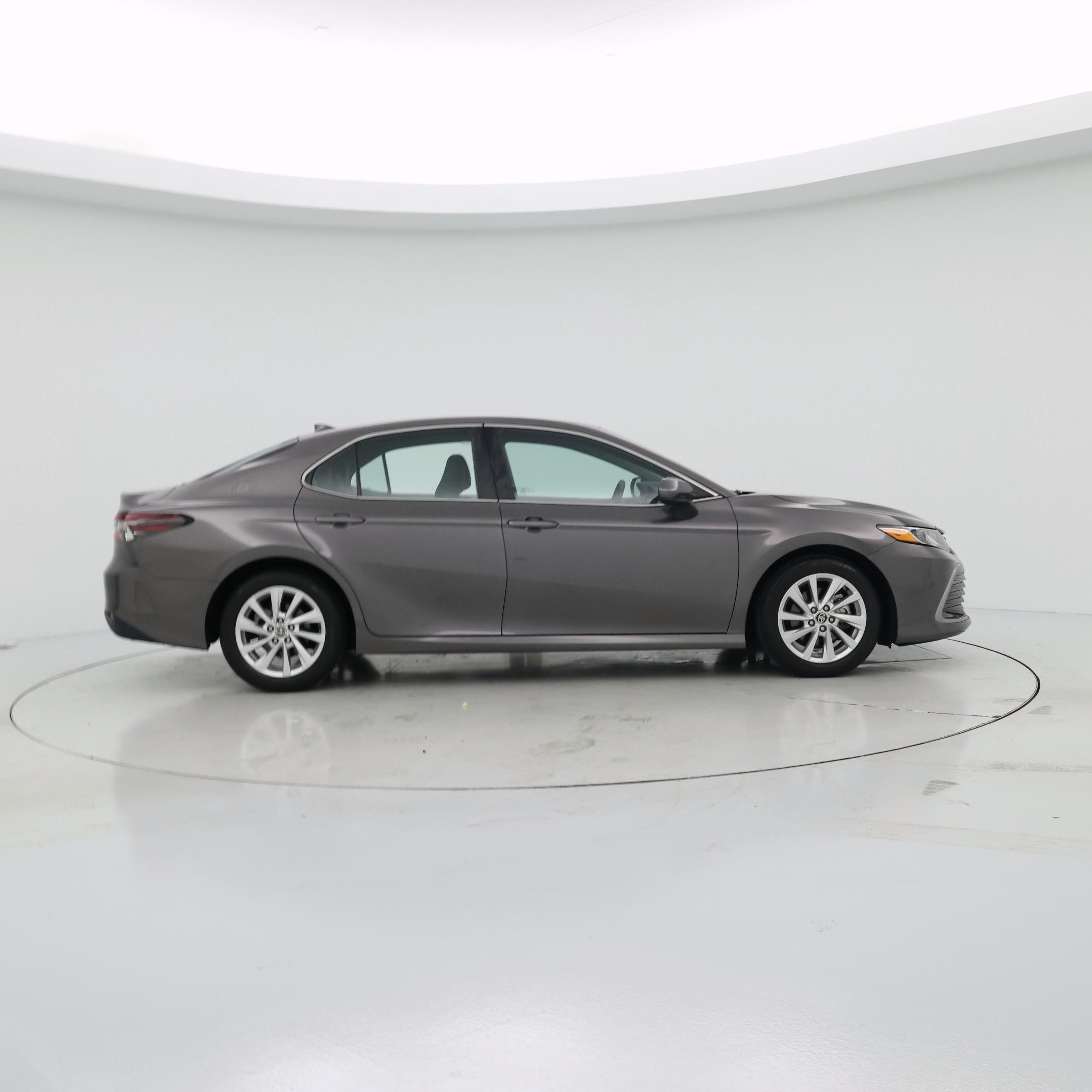 Thumbnail: 2023 Toyota Camry - 7