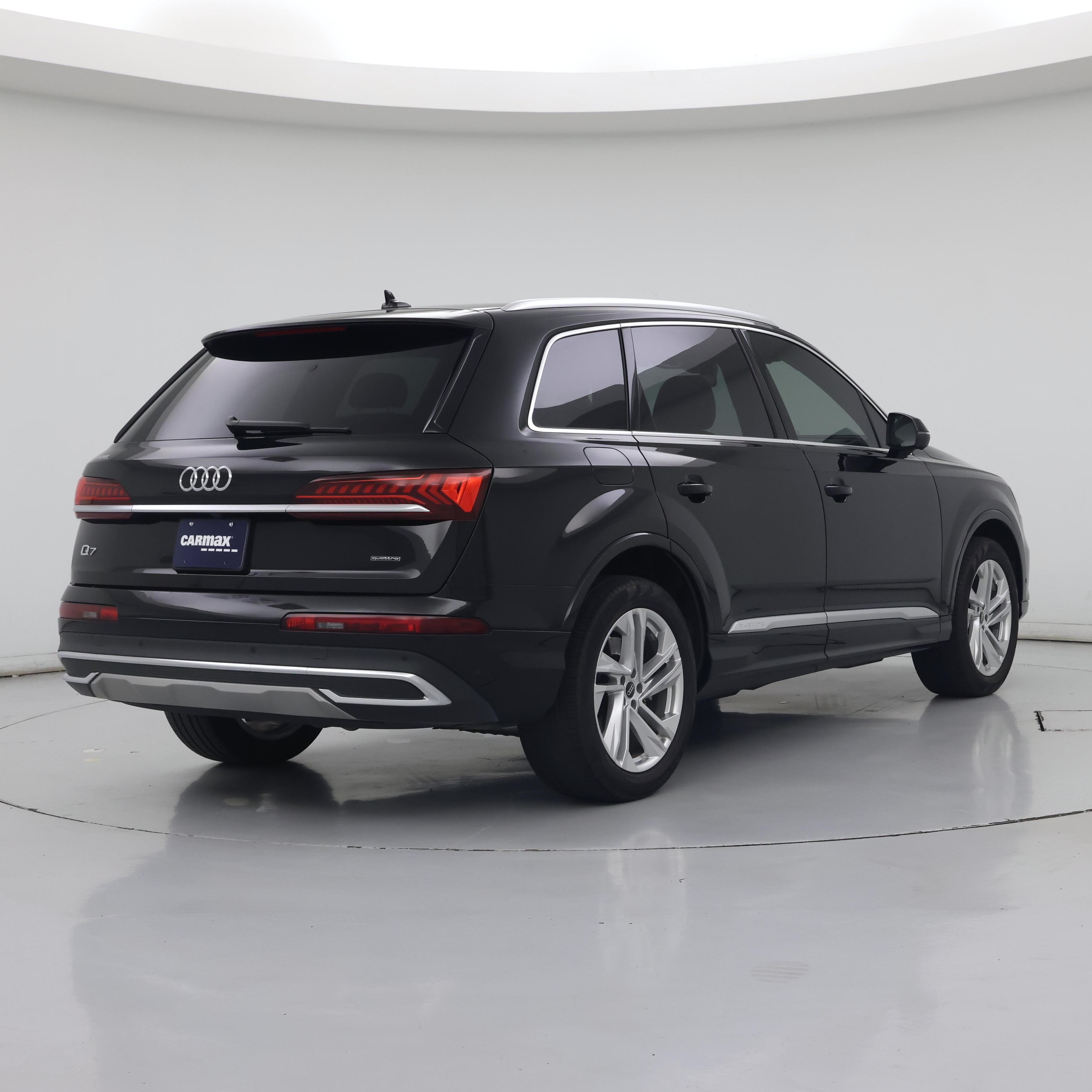 Thumbnail: 2023 Audi Q7 - 8
