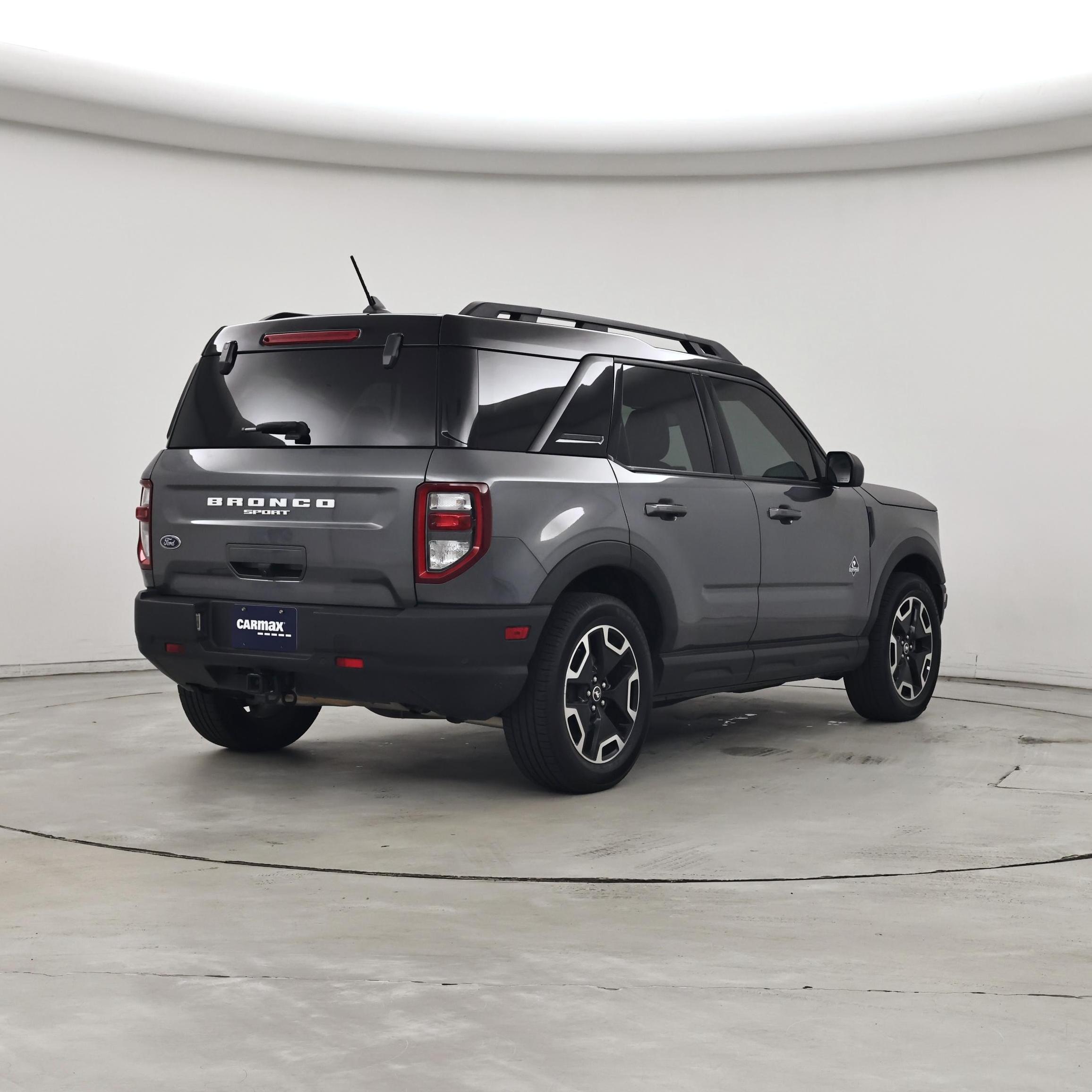 Thumbnail: 2022 Ford Bronco Sport - 8
