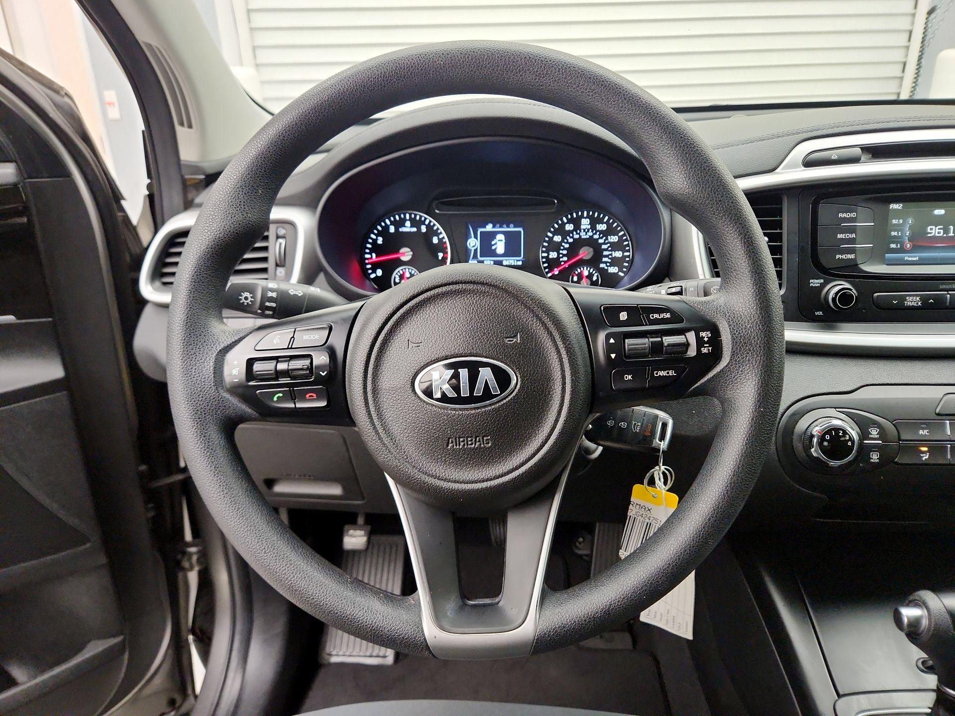 Thumbnail: 2018 Kia Sorento - 10