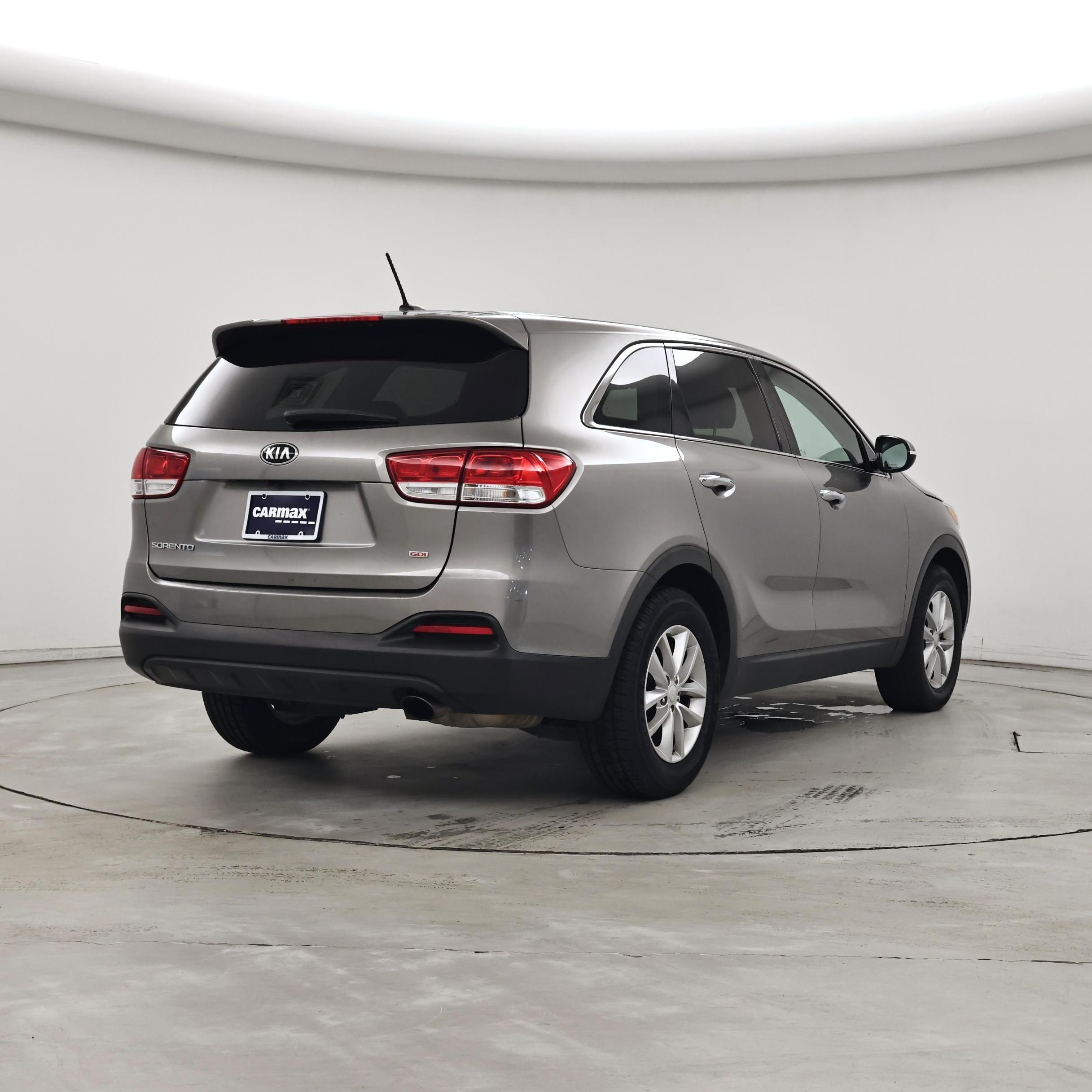 Thumbnail: 2018 Kia Sorento - 8