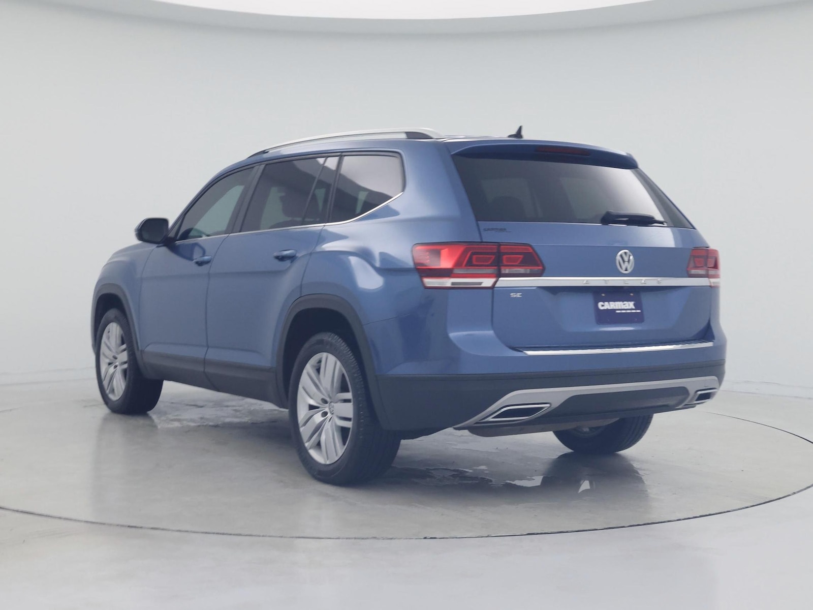2019 Volkswagen Atlas SE w/Tech - Photo 3