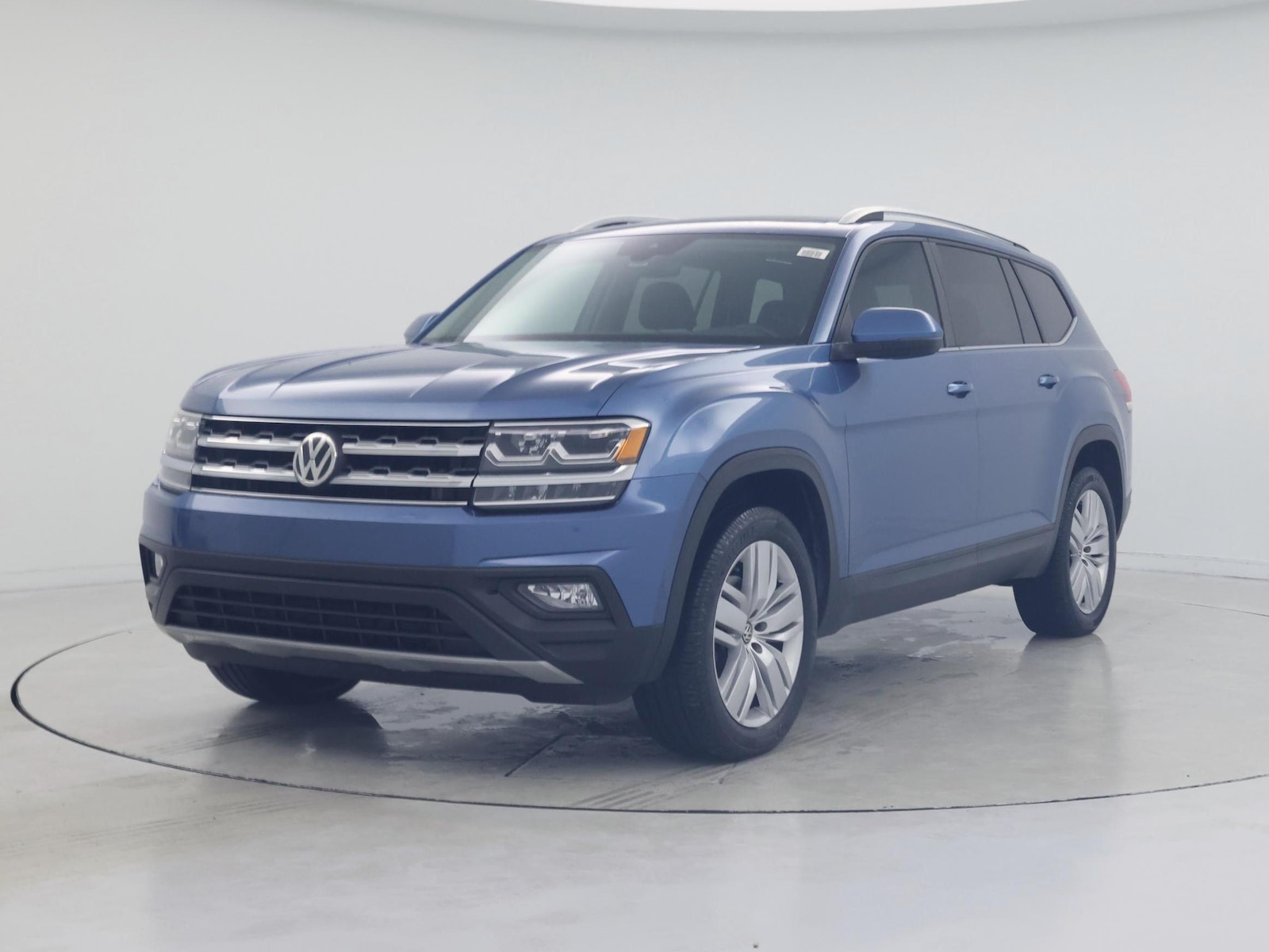 2019 Volkswagen Atlas SE w/Tech - Photo 5