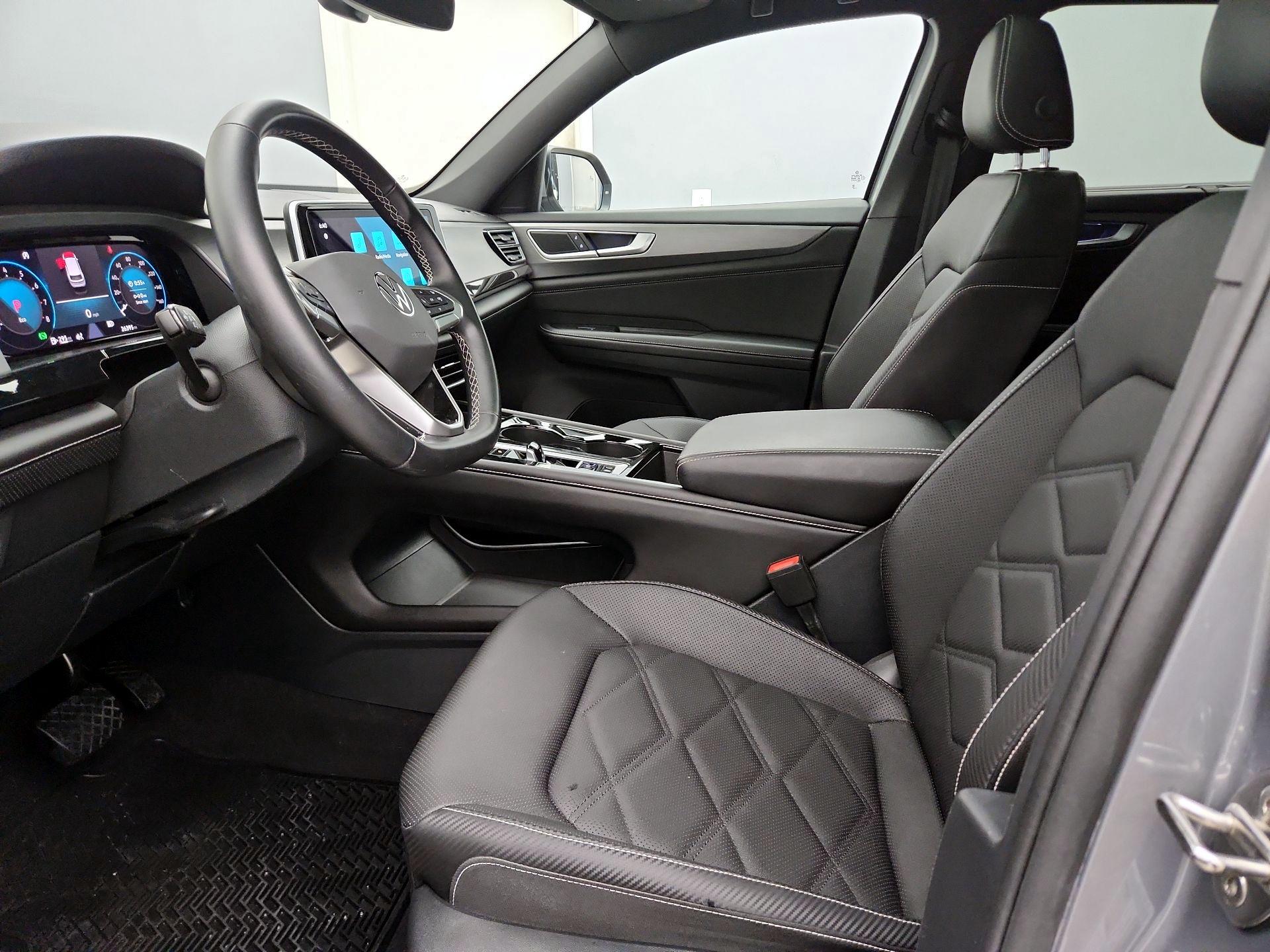 Thumbnail: 2025 Volkswagen Atlas - 11