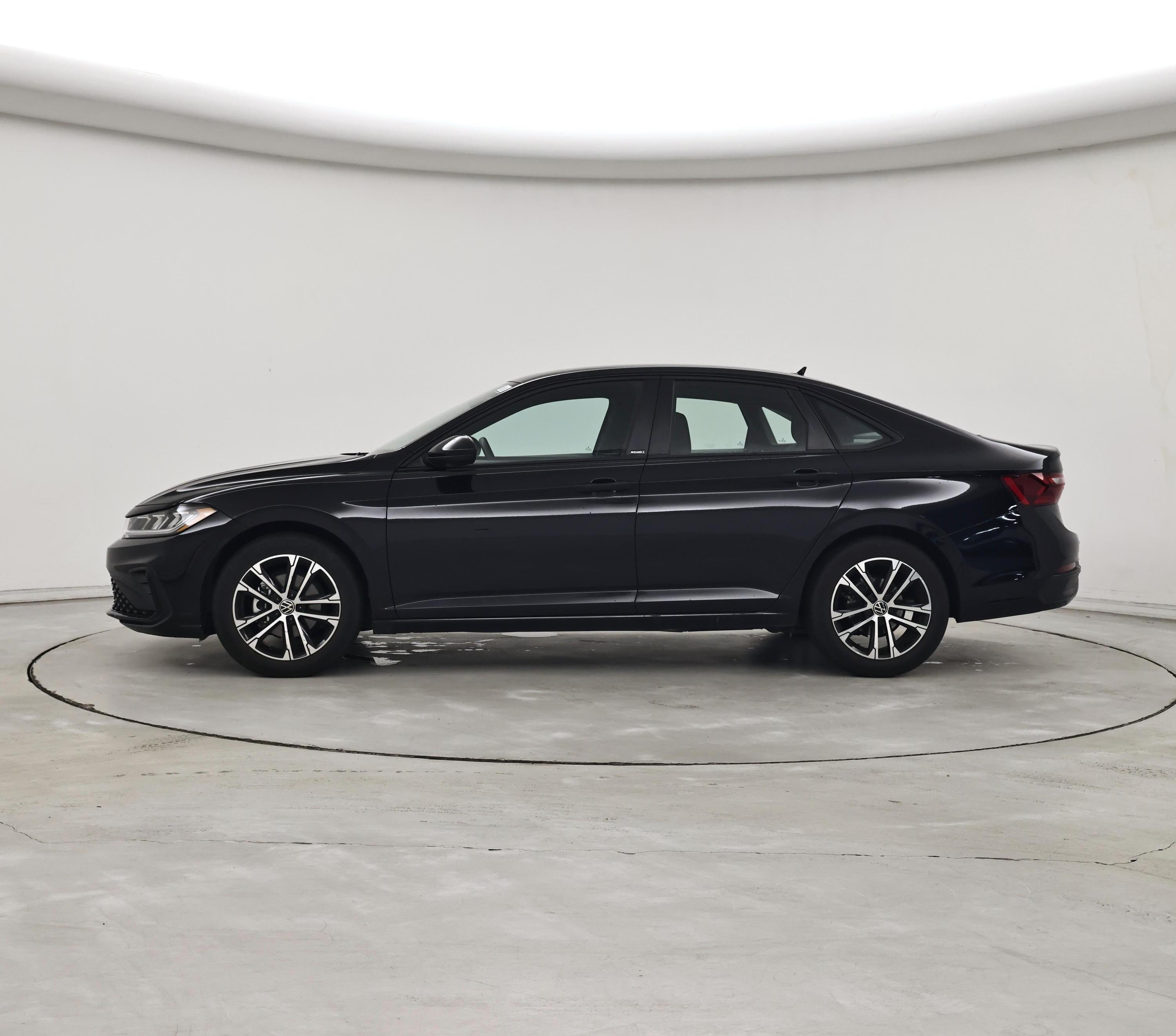 Thumbnail: 2025 Volkswagen Jetta - 3