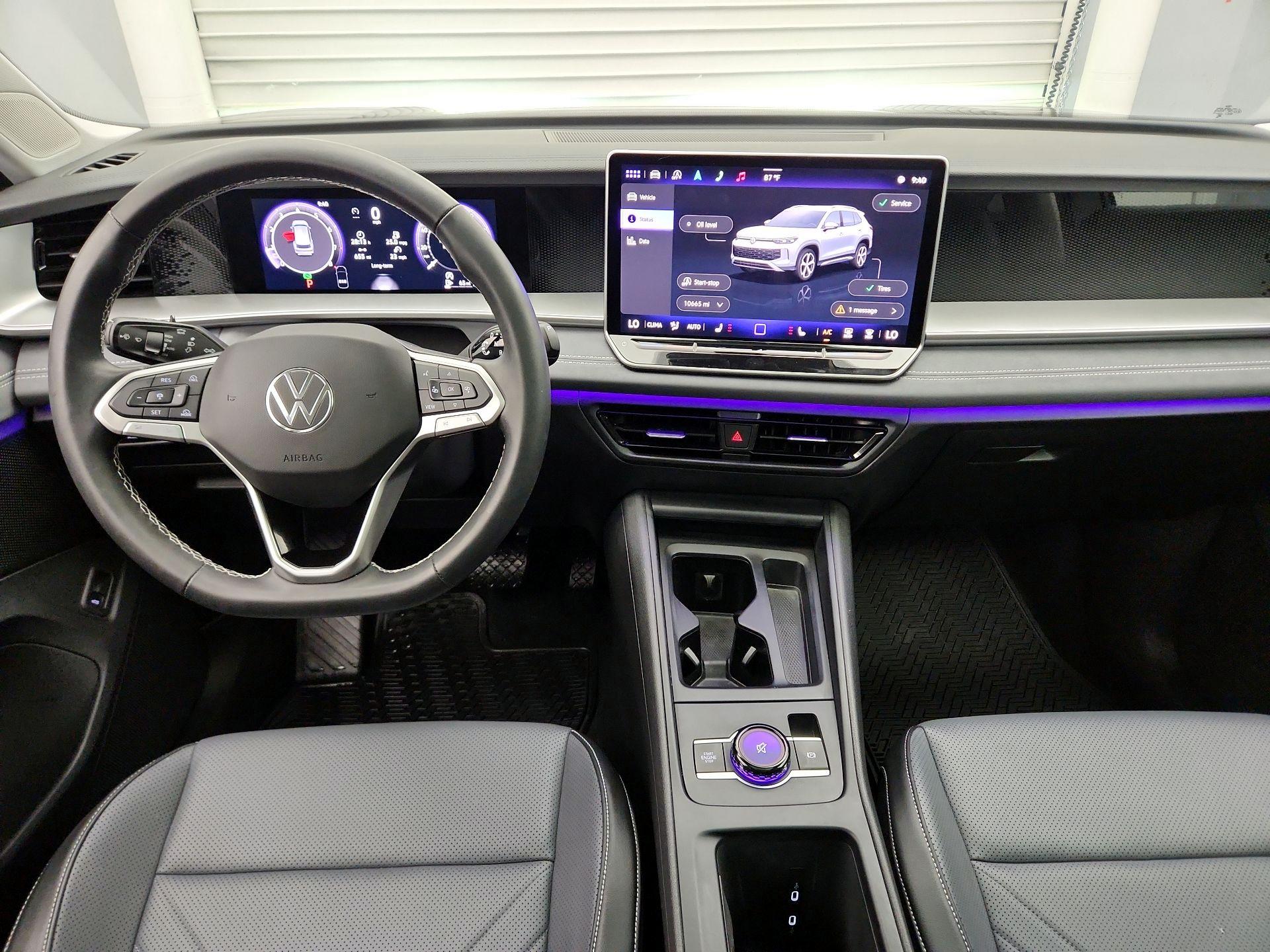 Thumbnail: 2025 Volkswagen Tiguan - 9