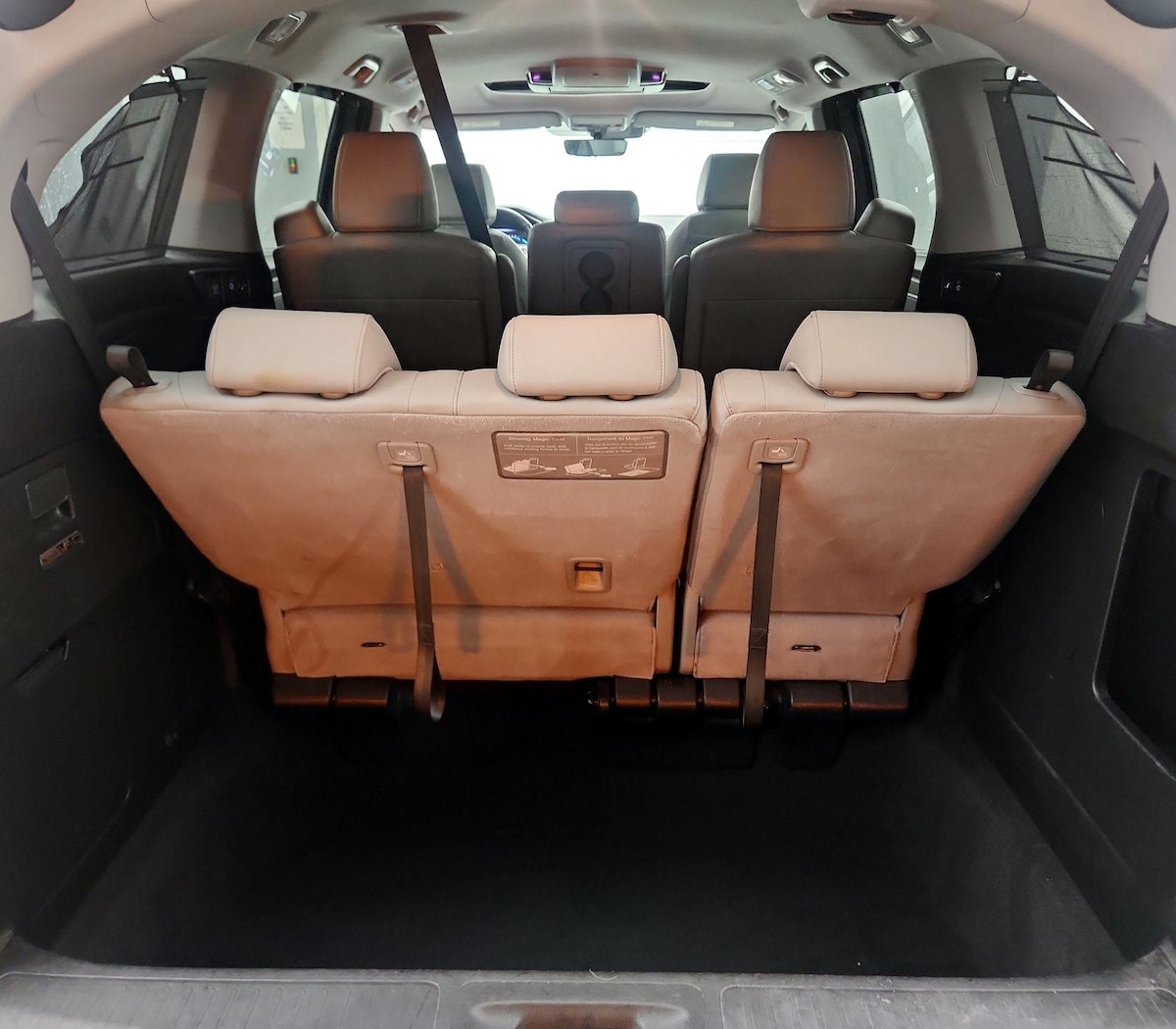 Trunk/Cargo (Seats Up)