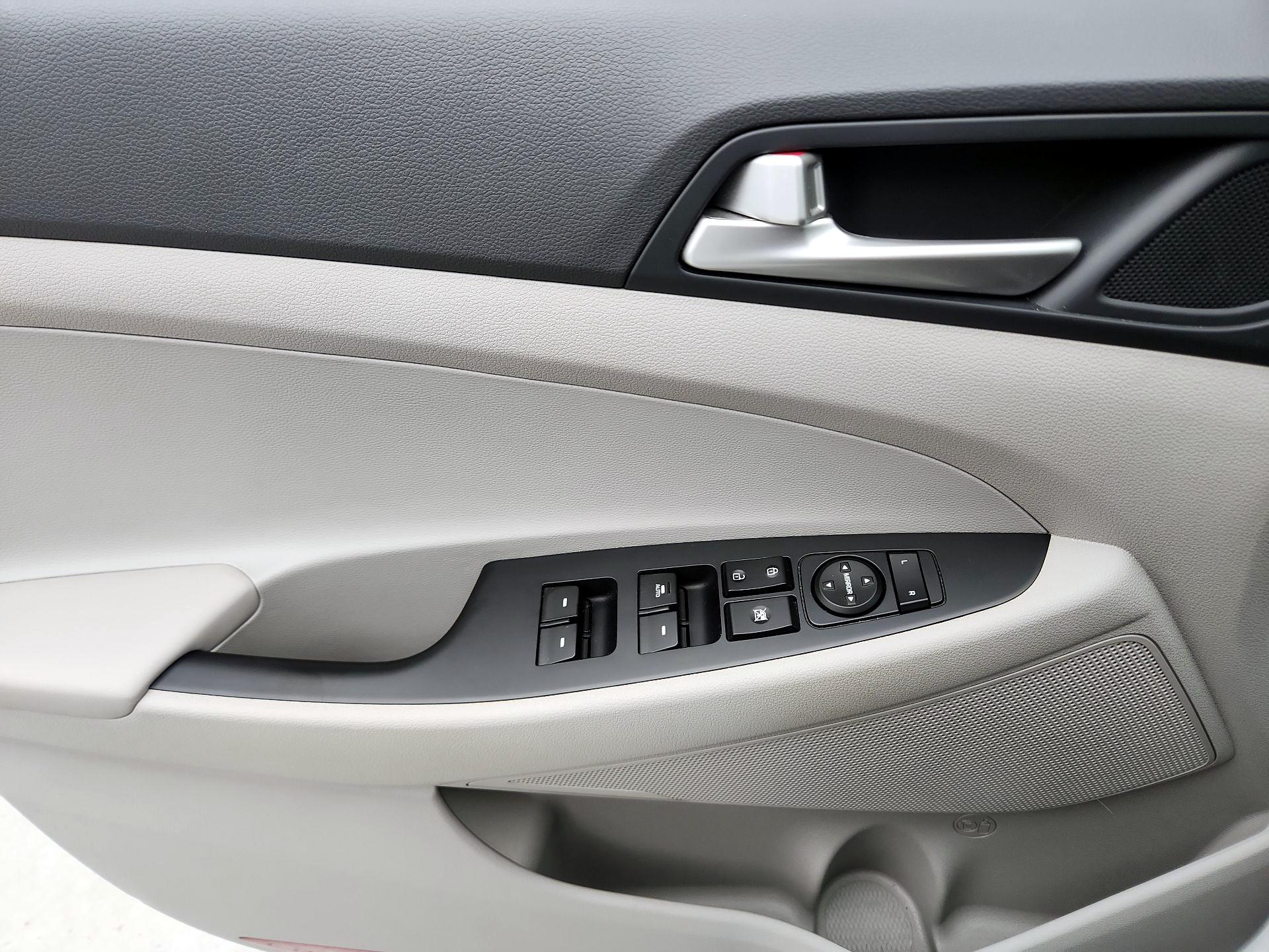 Thumbnail: 2021 Hyundai Tucson - 12