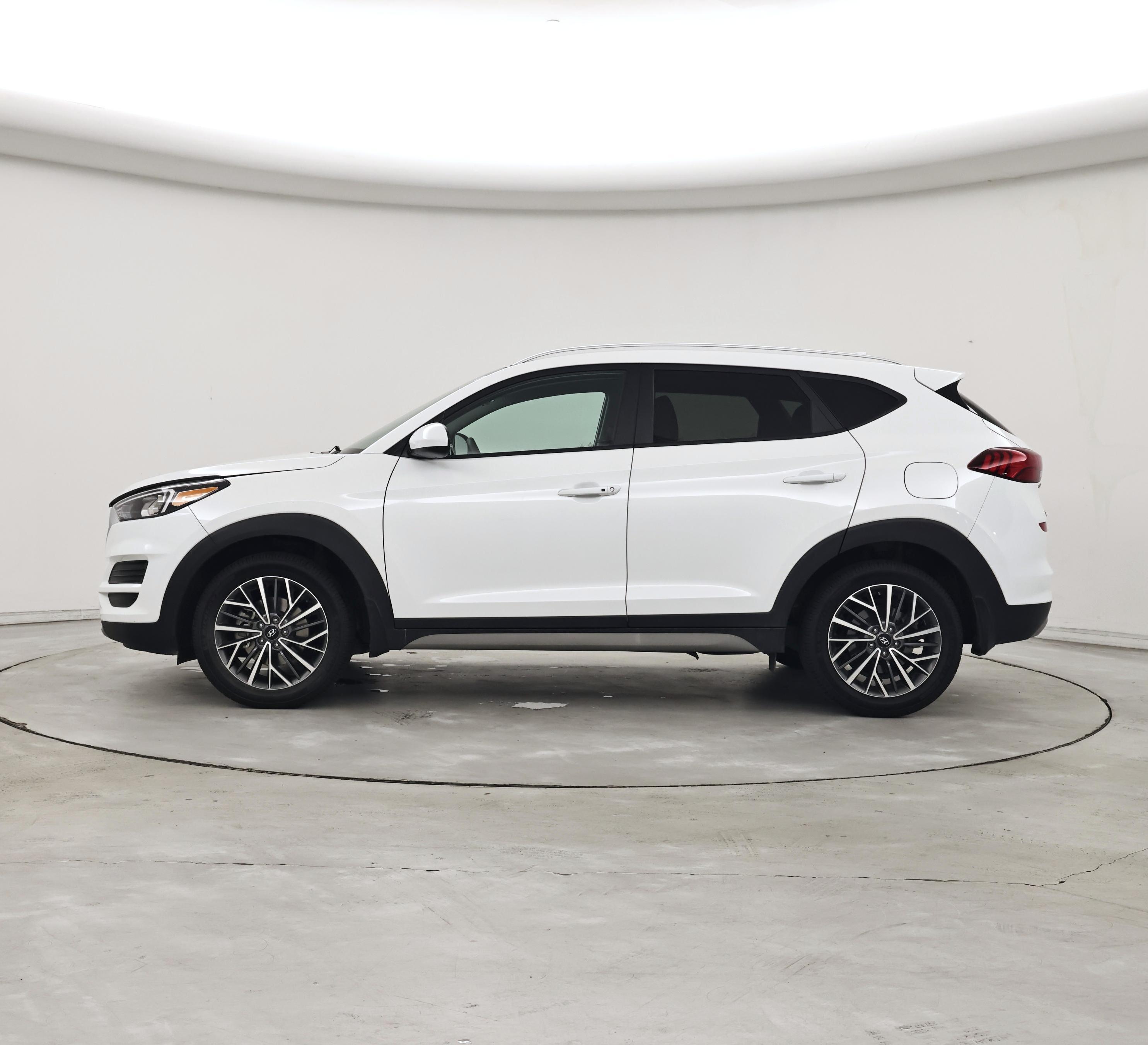 Thumbnail: 2021 Hyundai Tucson - 3