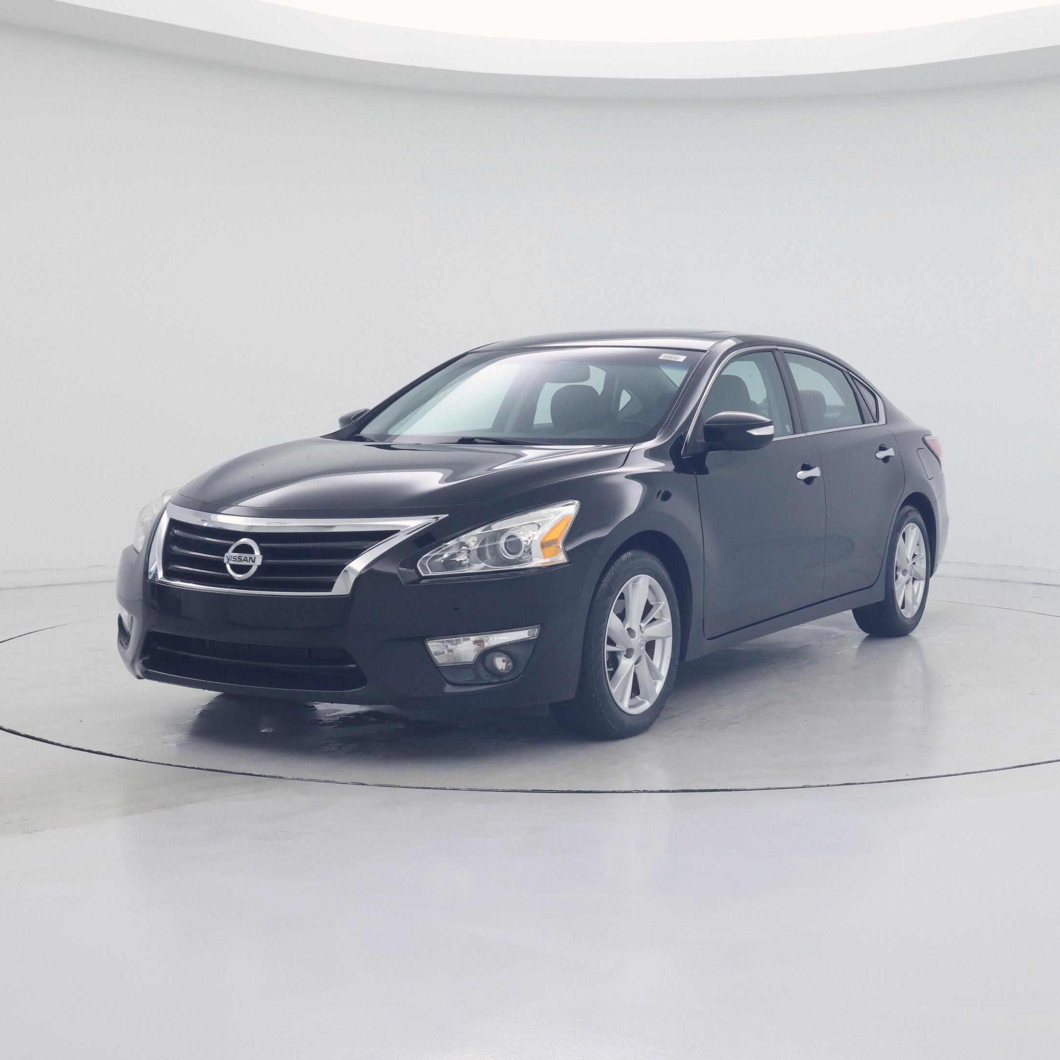 Thumbnail: 2015 Nissan Altima - 4