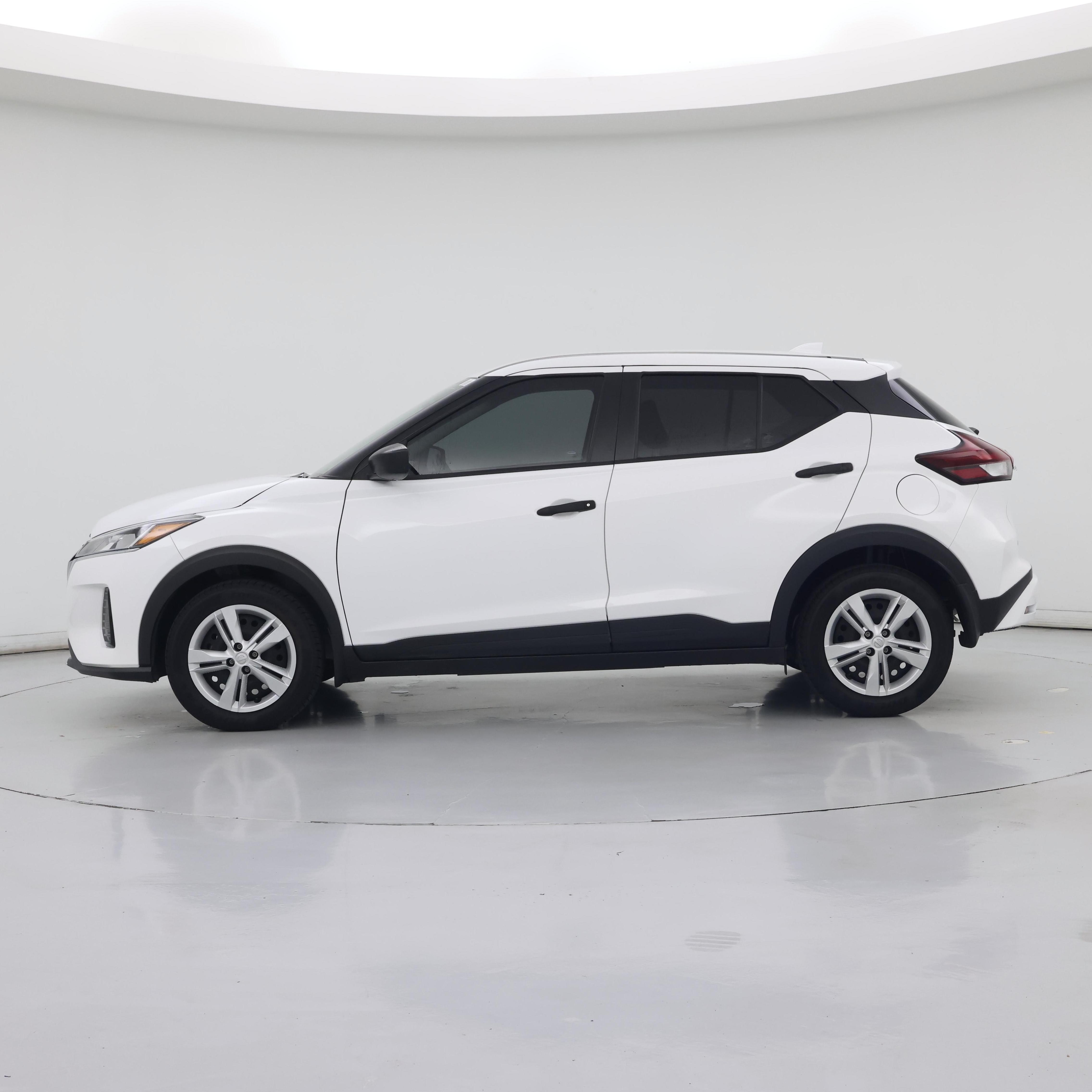 Thumbnail: 2024 Nissan Kicks - 3