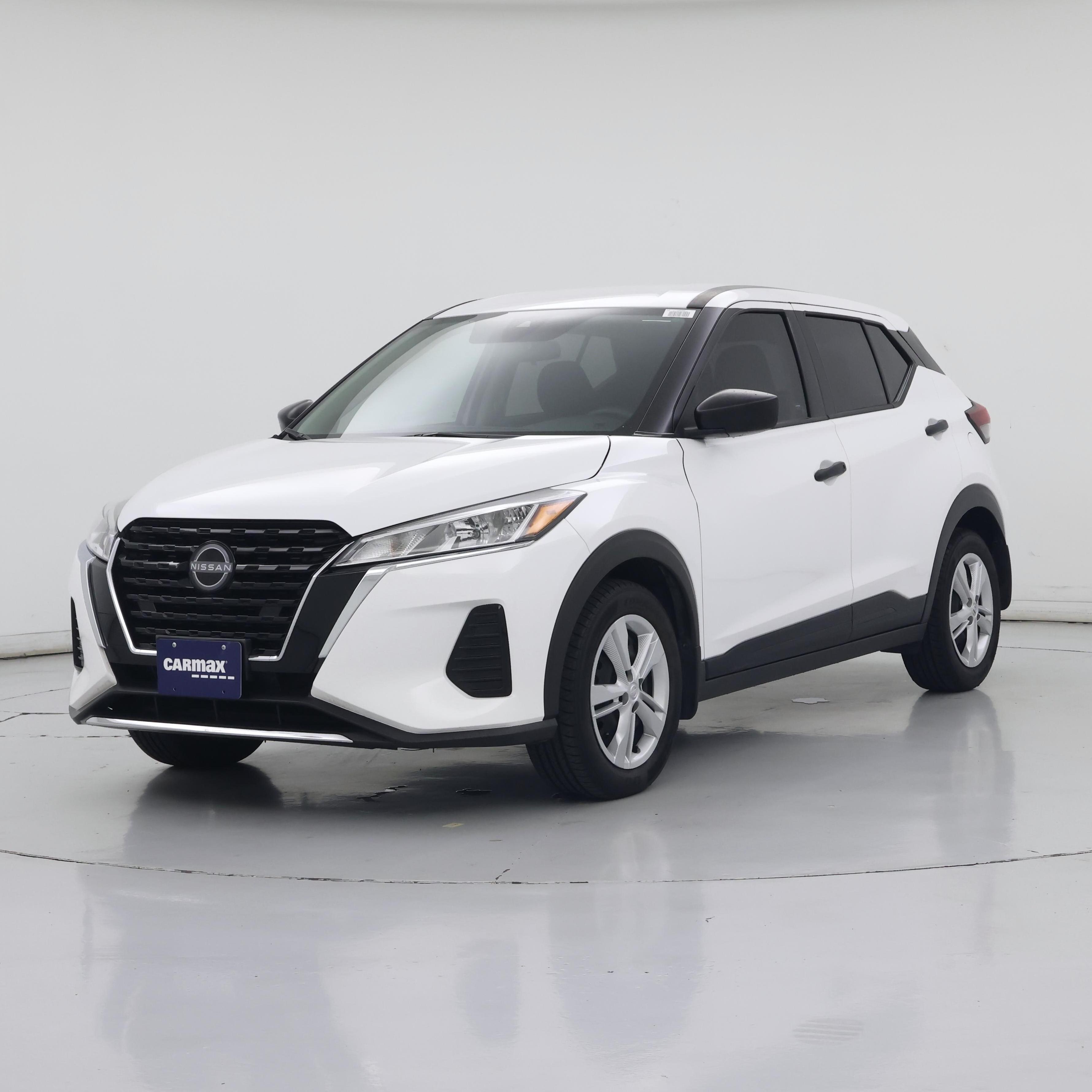 Thumbnail: 2024 Nissan Kicks - 4