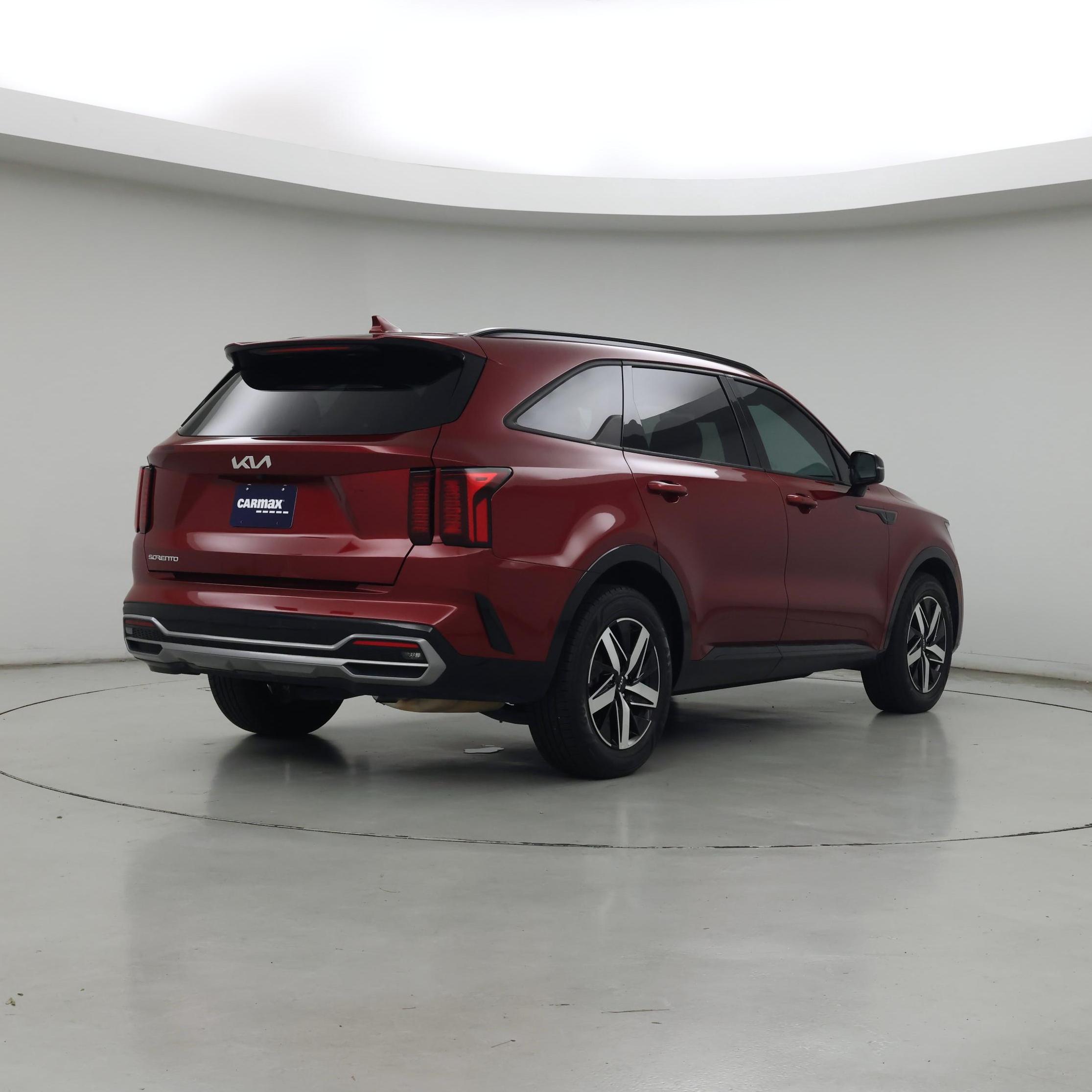 Thumbnail: 2023 Kia Sorento - 8