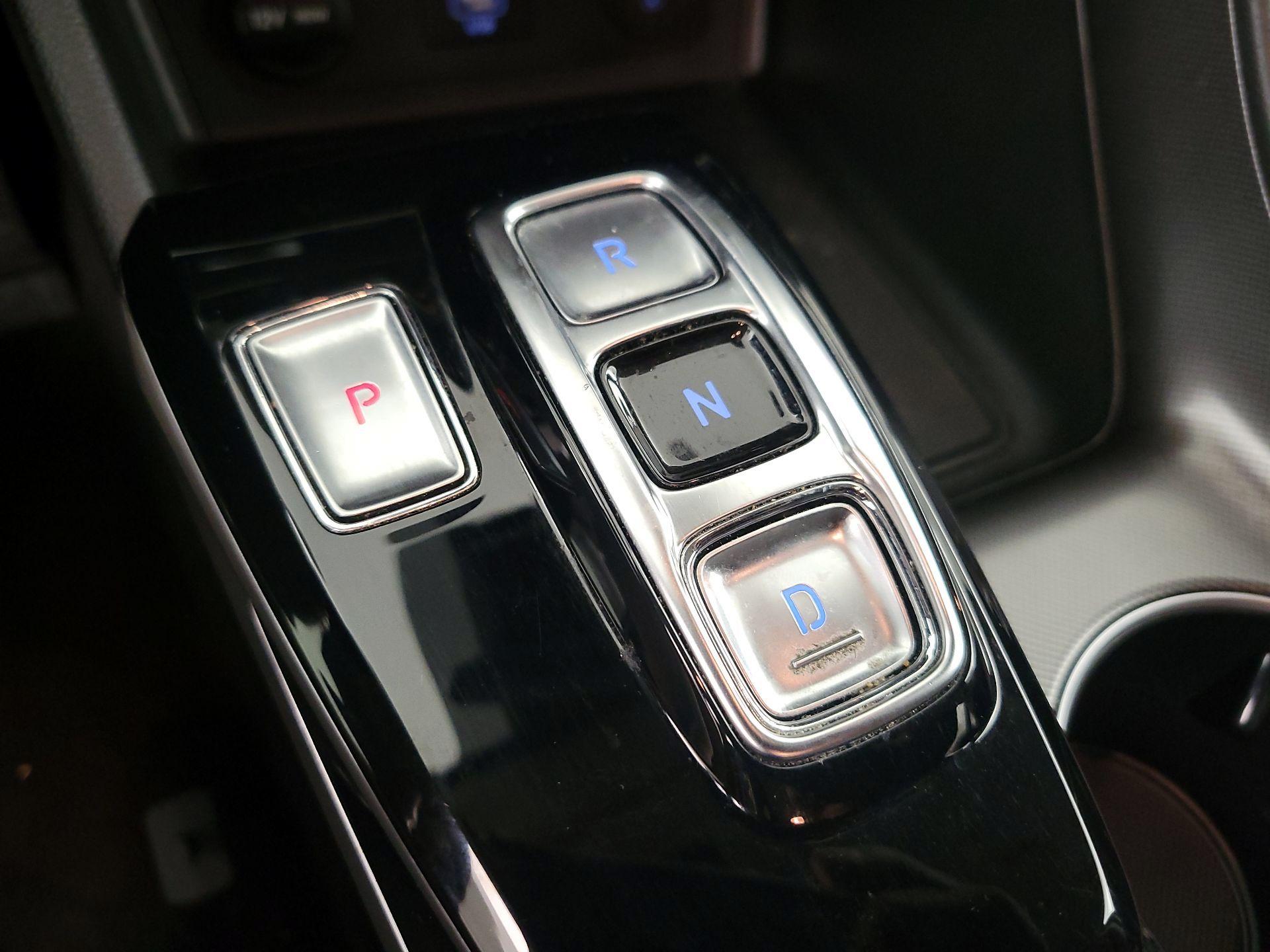 Thumbnail: 2023 Hyundai Sonata - 18