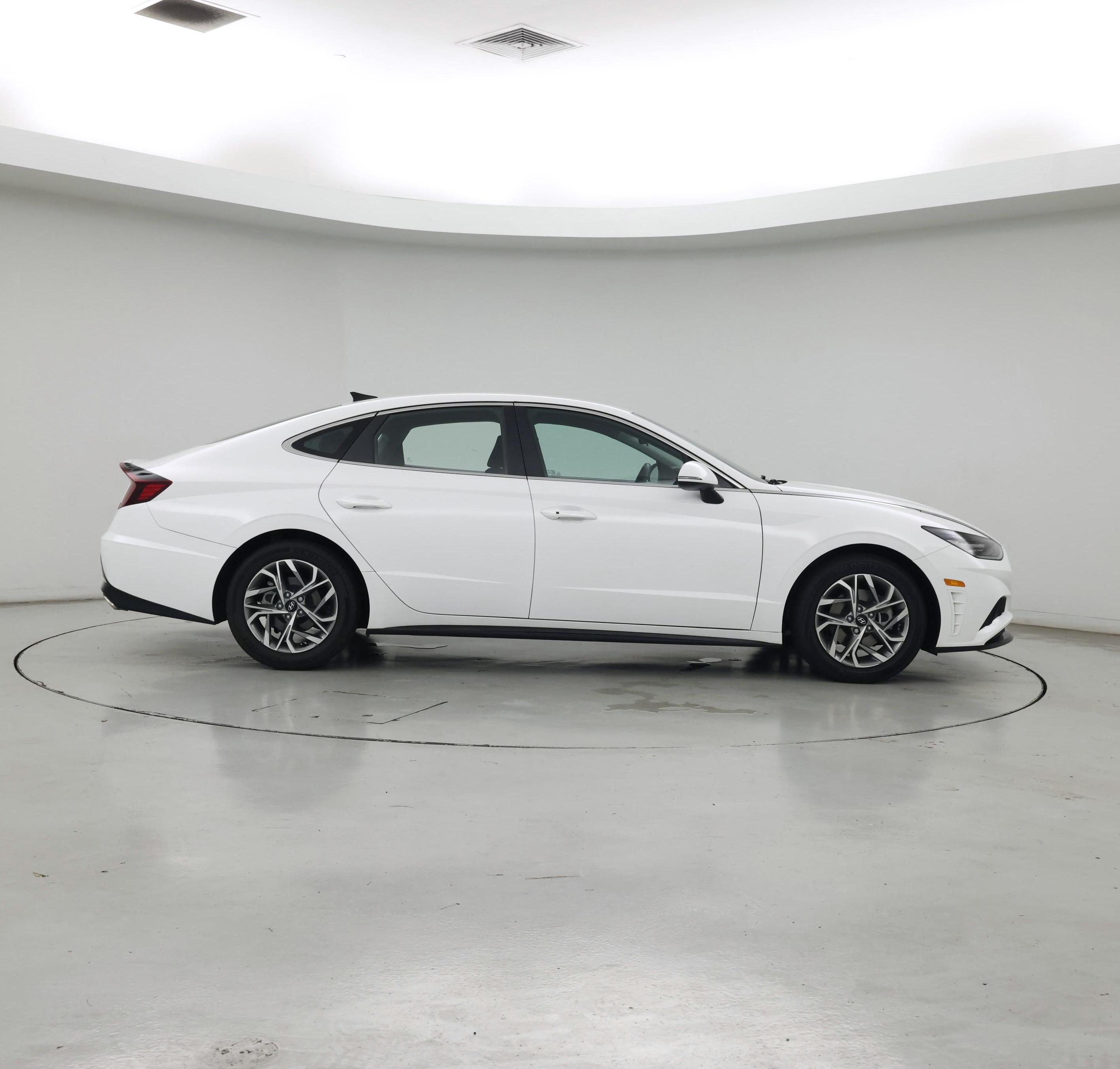 Thumbnail: 2023 Hyundai Sonata - 7